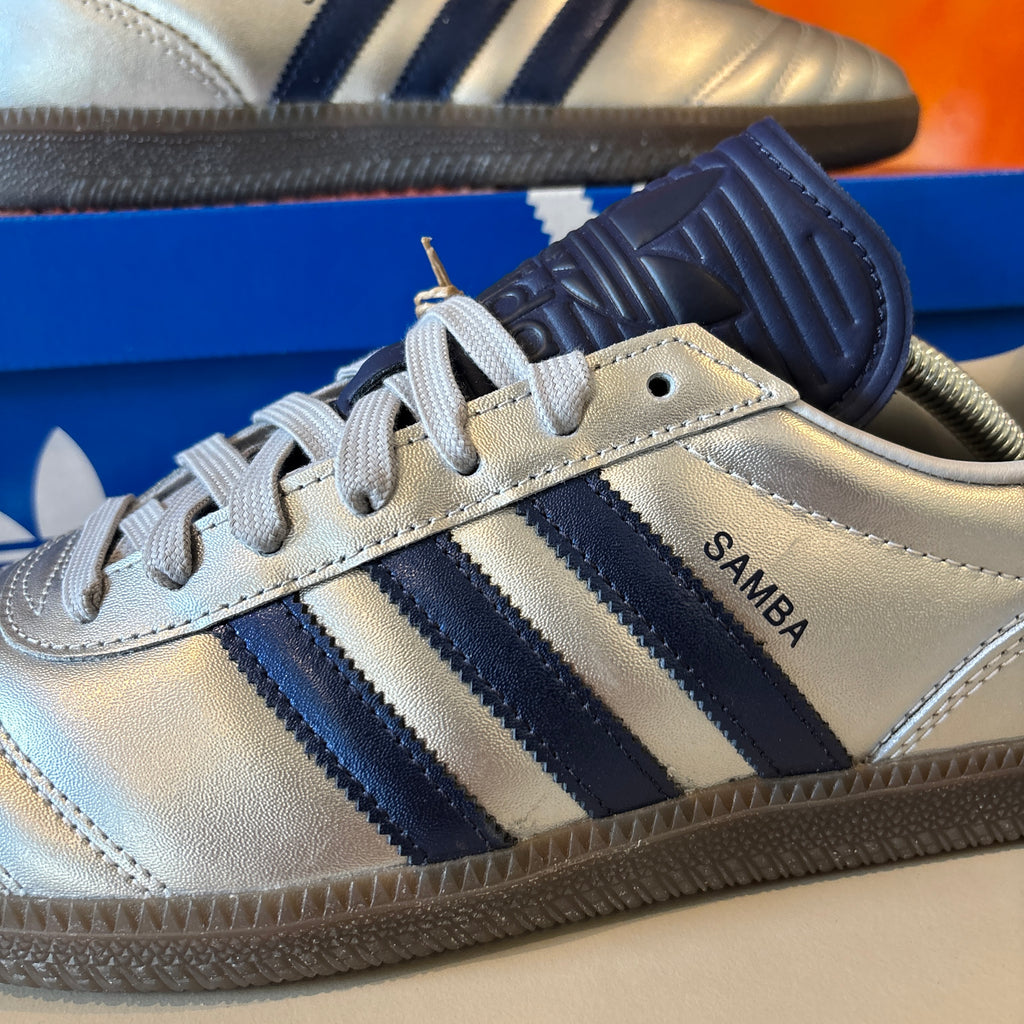 ADI SAMBA JP SILVER NAVY