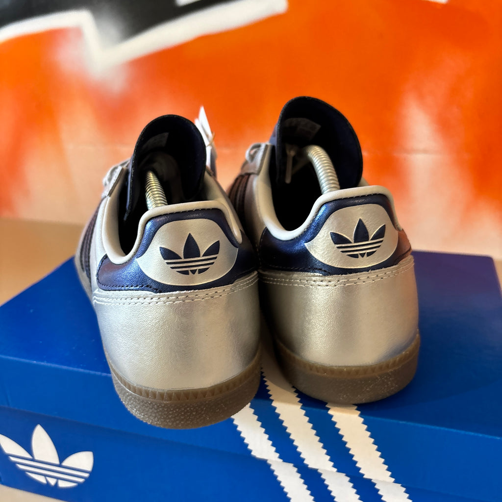 ADI SAMBA JP SILVER NAVY