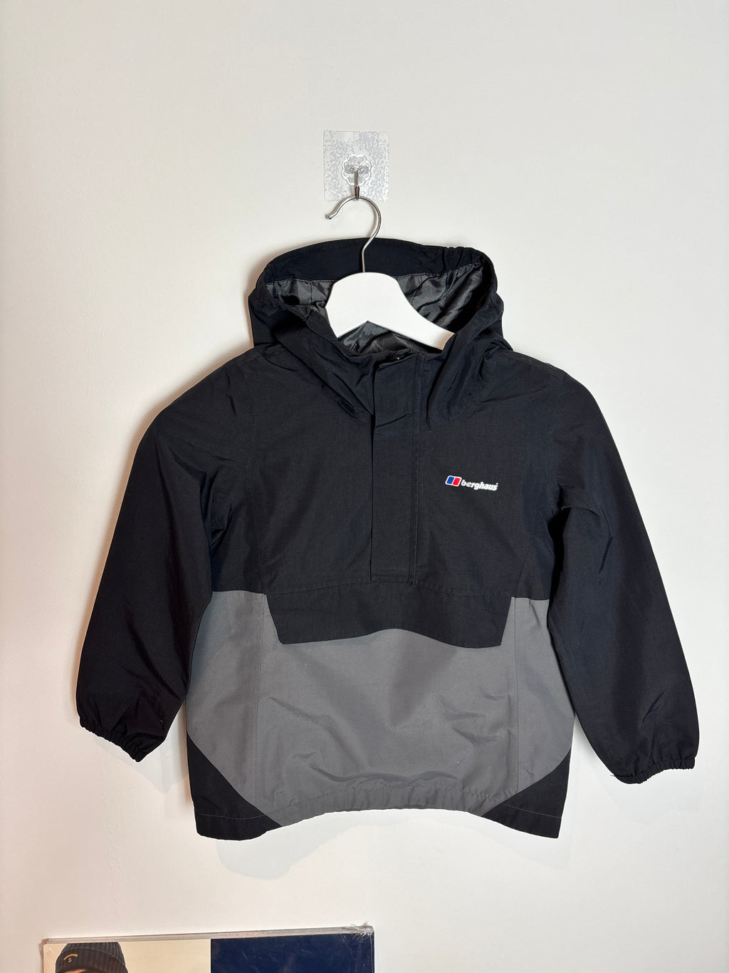 BERG POP OVER JACKET BLACK