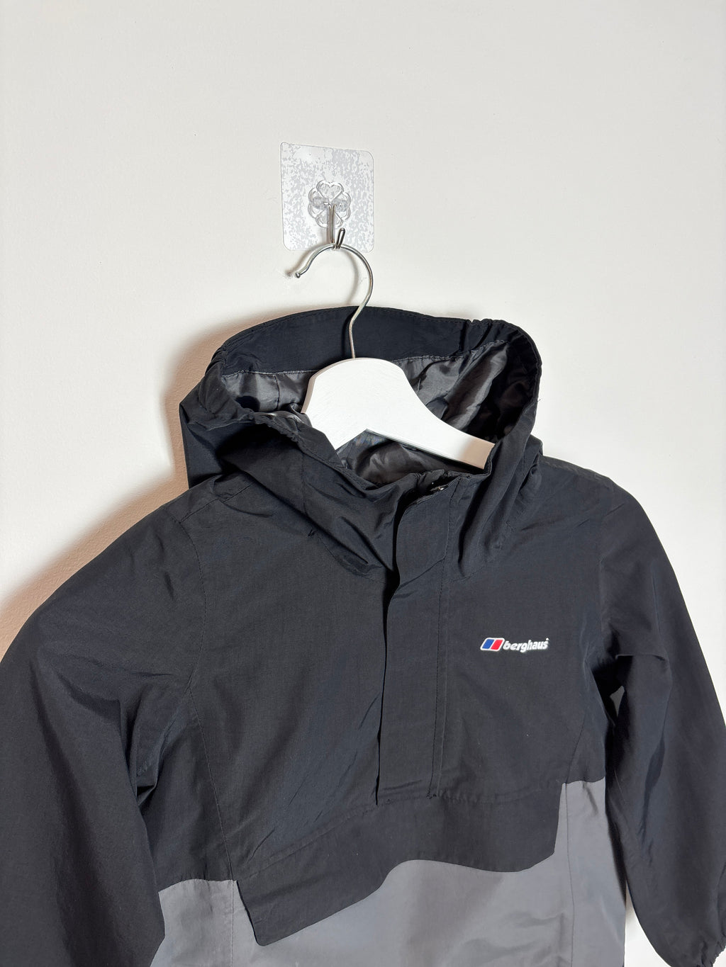 BERG POP OVER JACKET BLACK