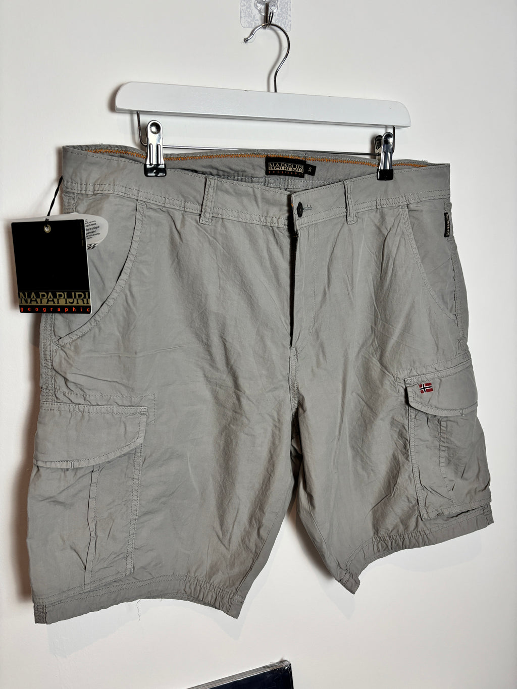 NAPPA CARGO SHORTS GREY