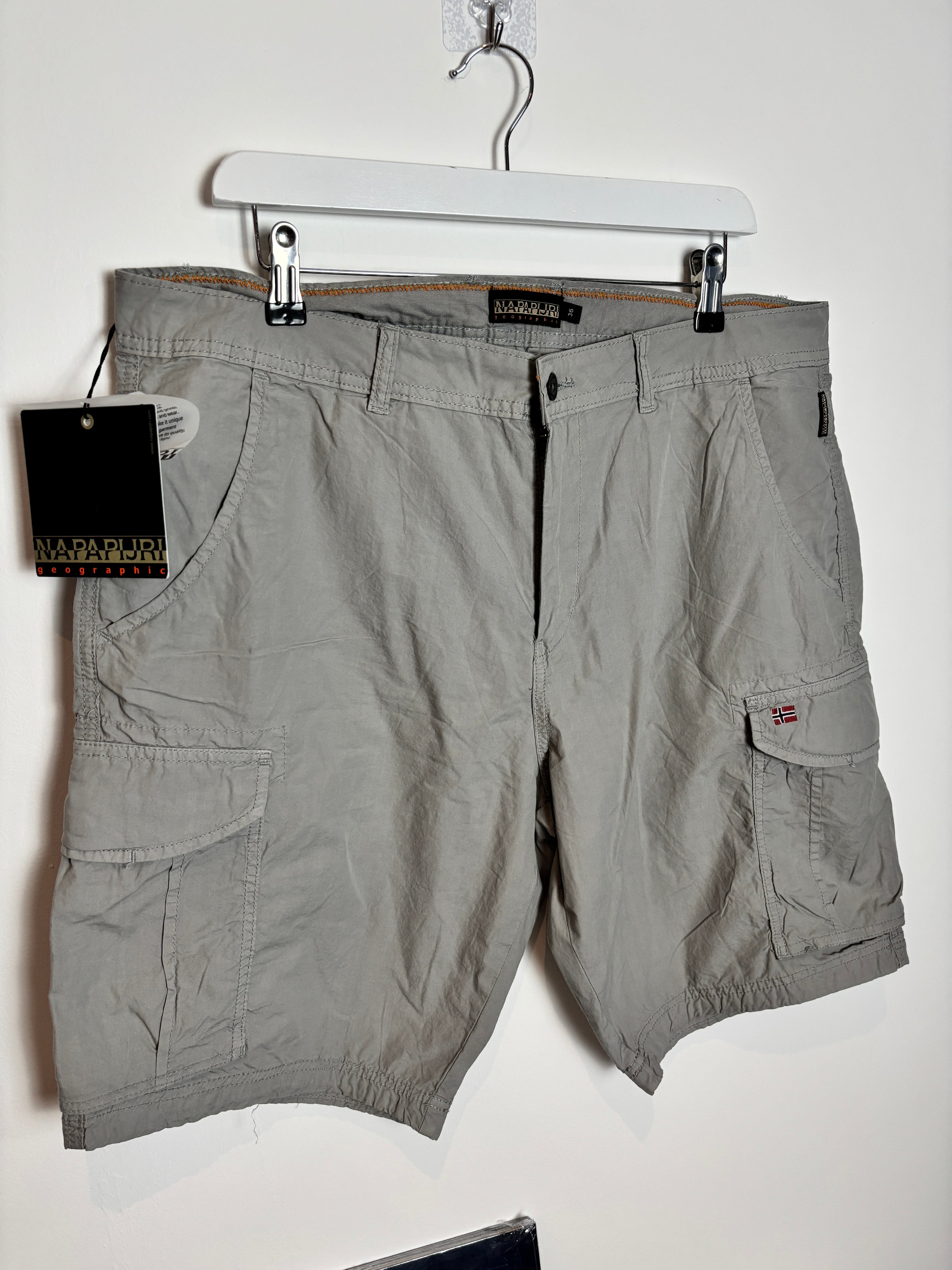 NAPPA CARGO SHORTS GREY