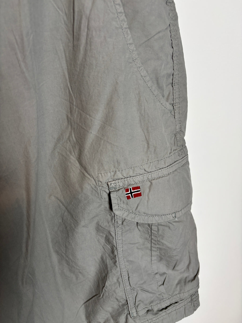 NAPPA CARGO SHORTS GREY