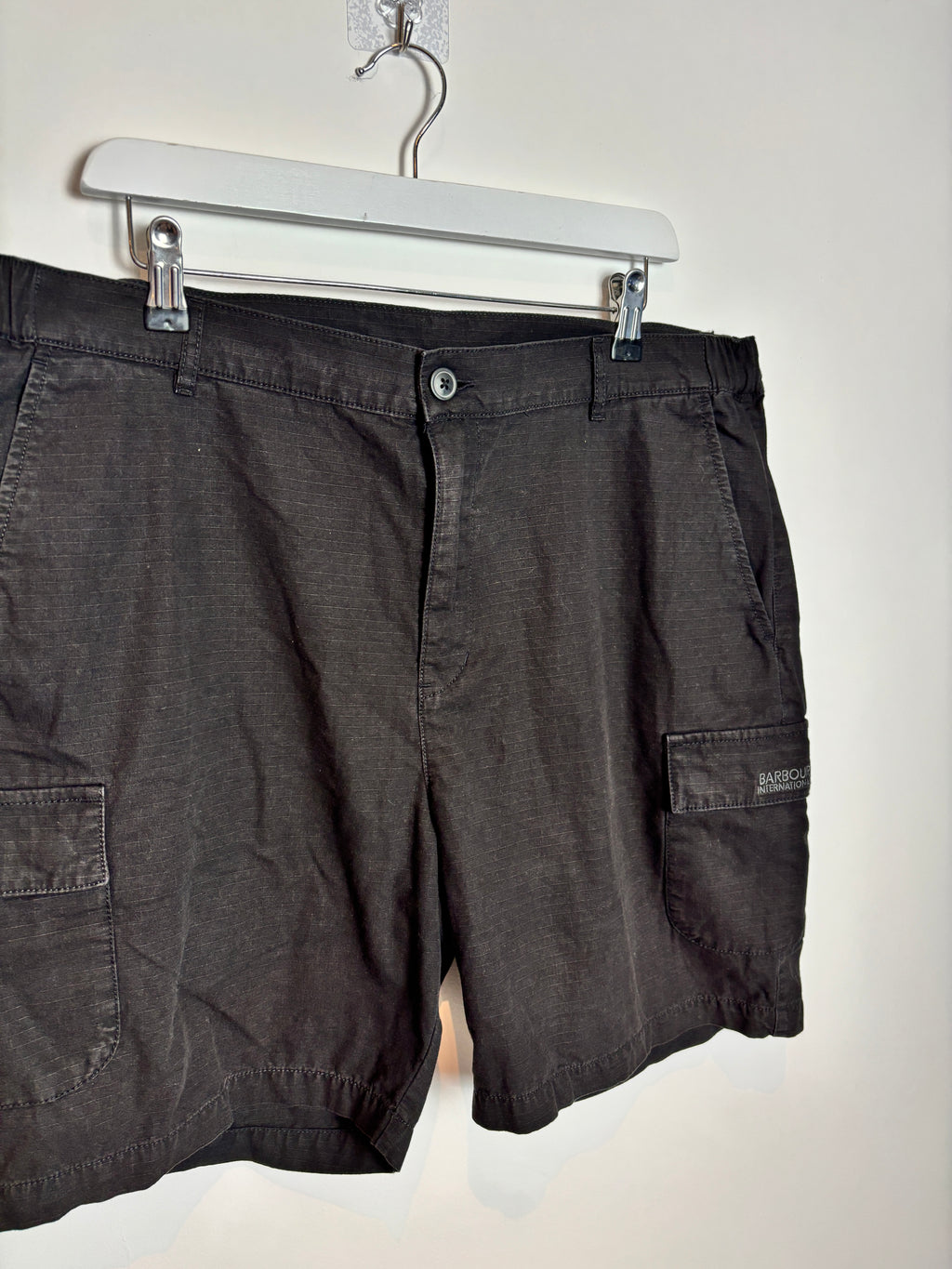 BARBOUR RIP STOP CARGO SHORTS BLACK