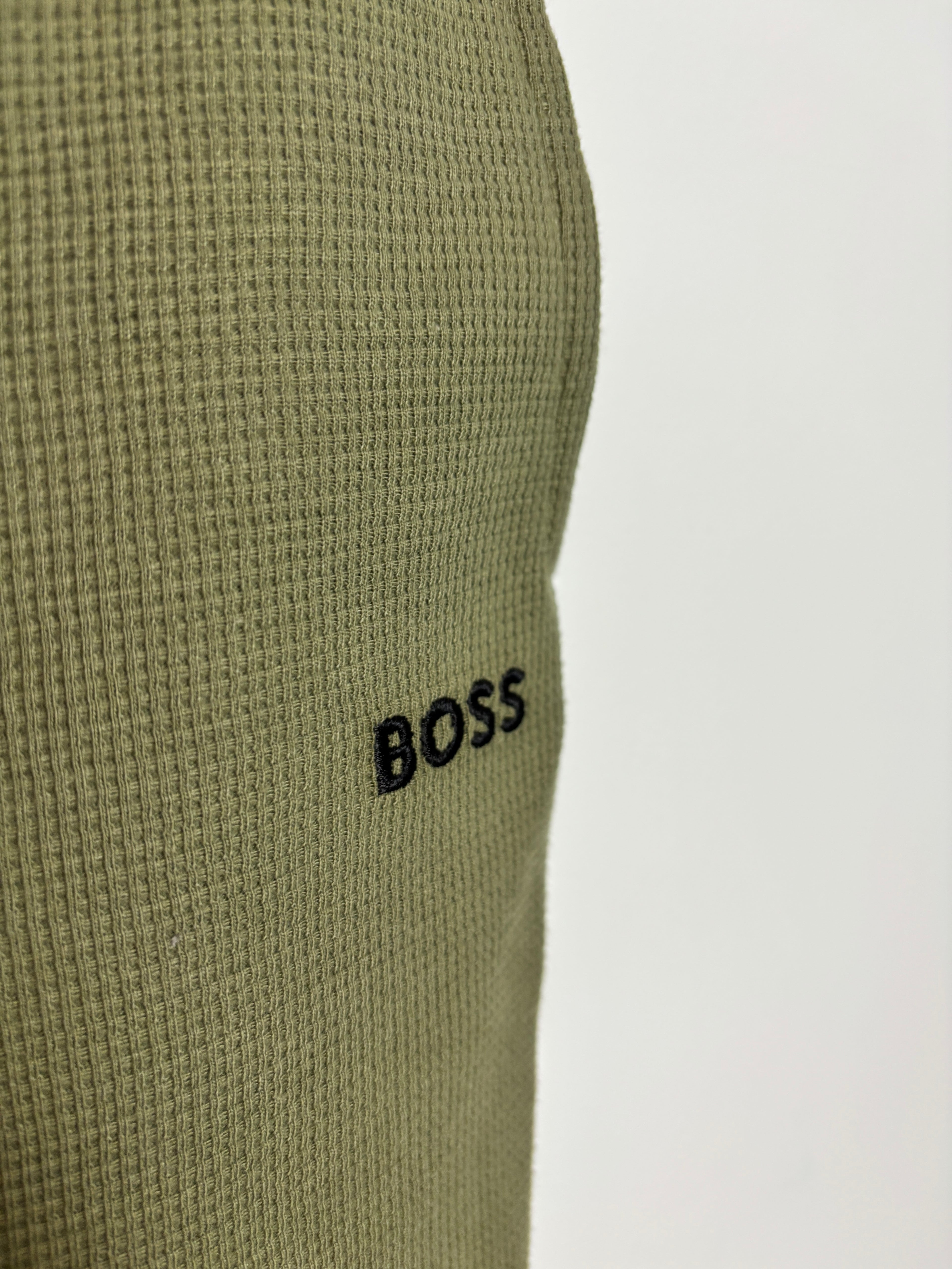 BOSS CASUAL JOGGER SHORTS KHAKI