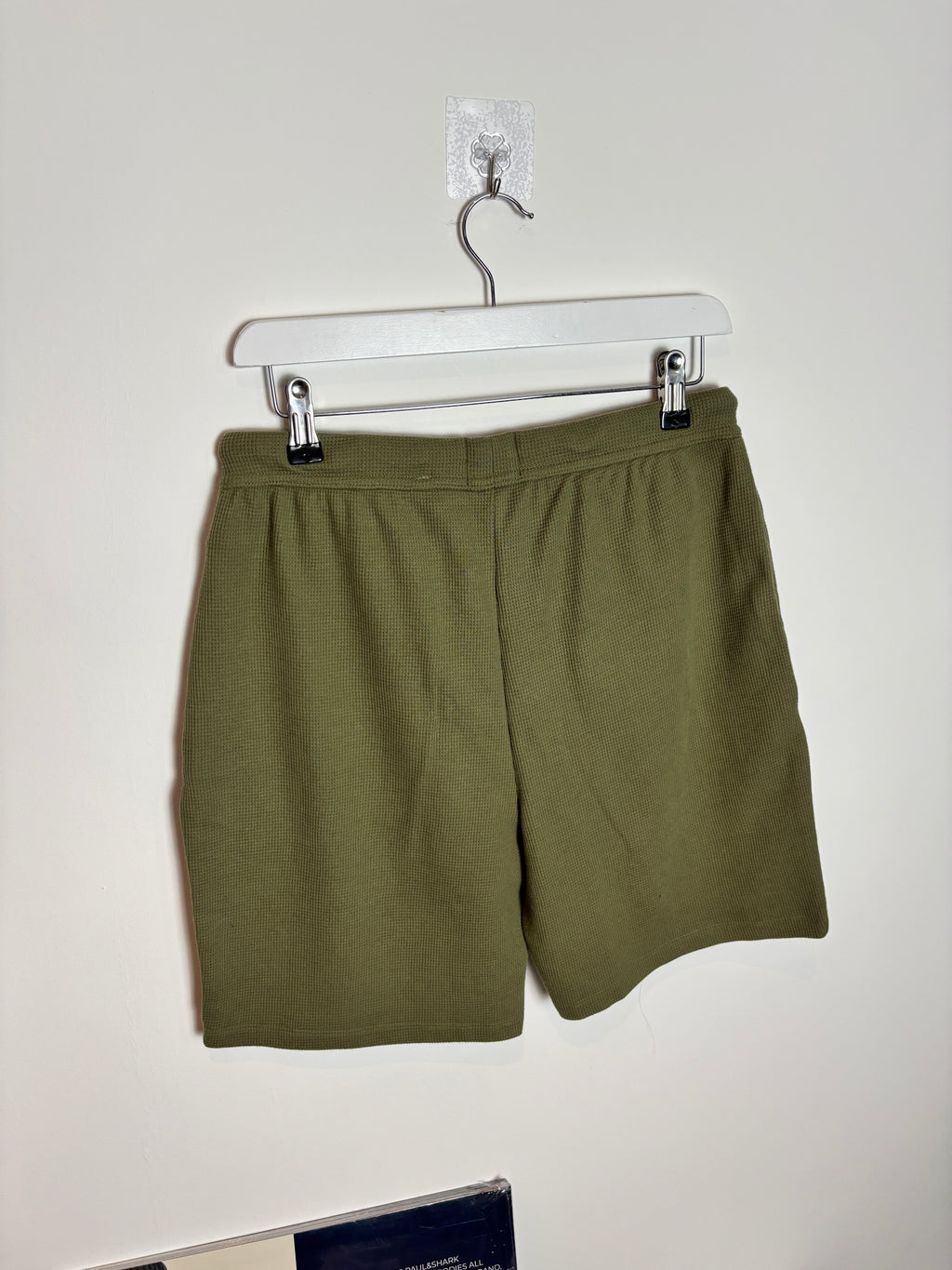BOSS CASUAL JOGGER SHORTS KHAKI