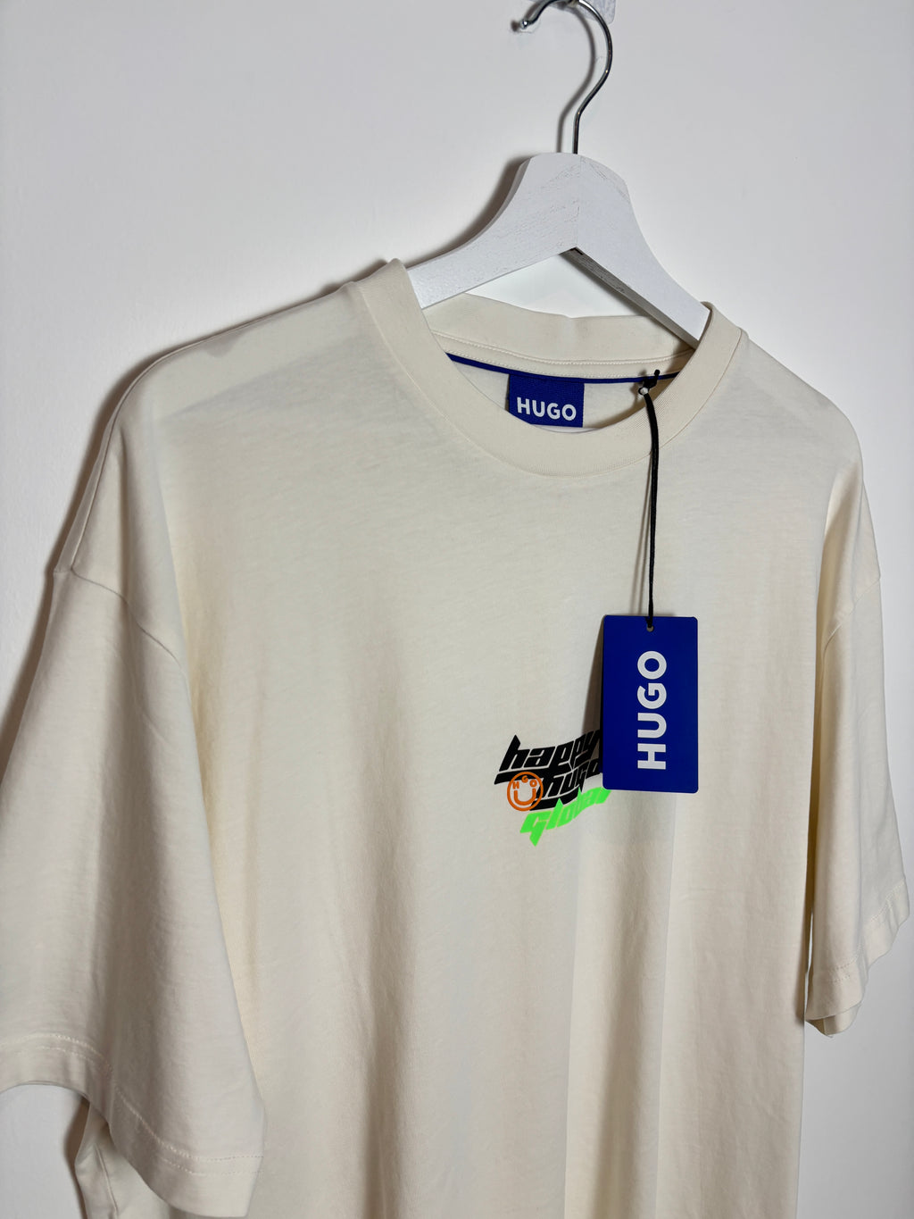 HUGO HAPPY GLOBAL T SHIRT OFF WHITE