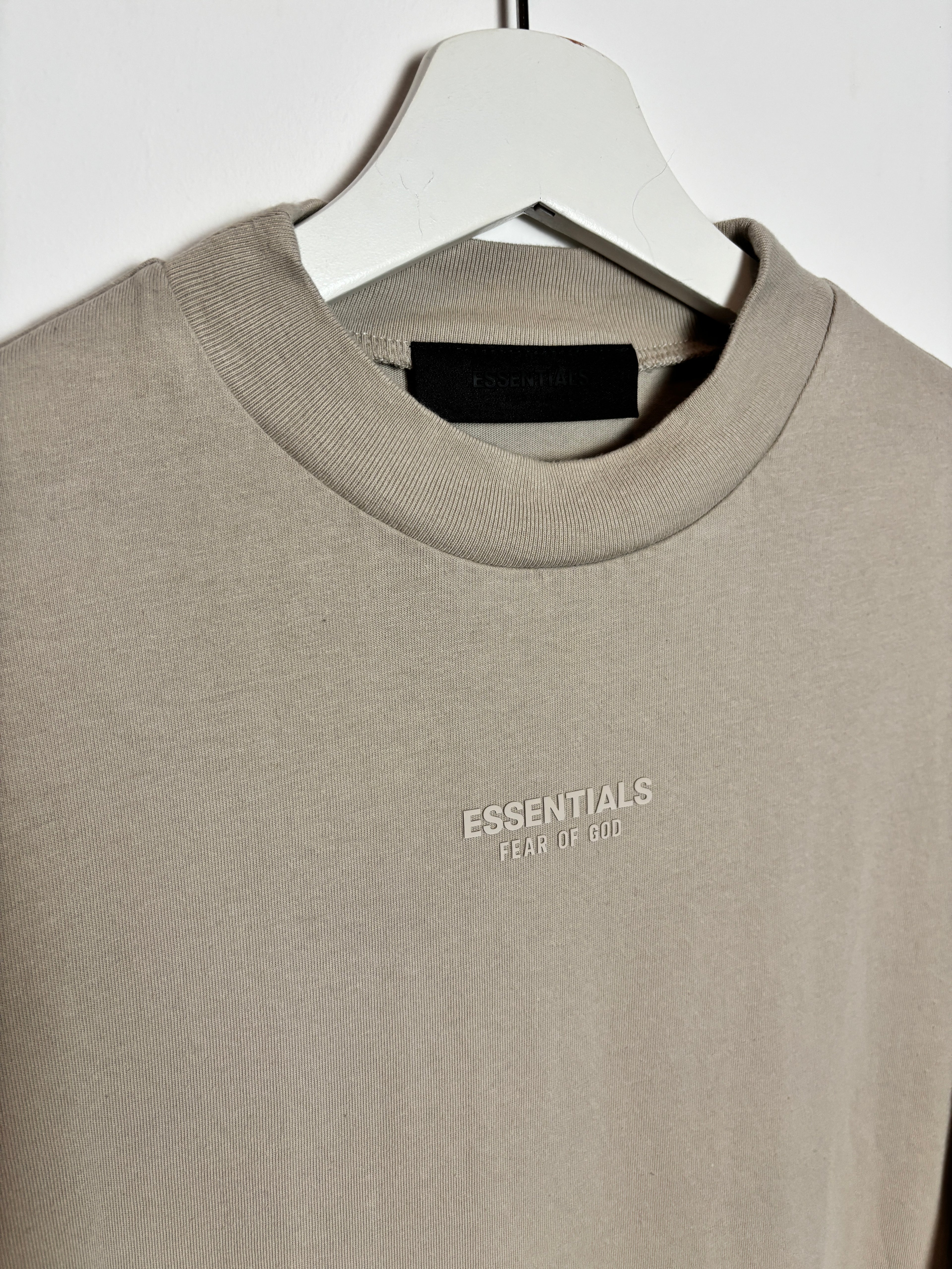 ESSENTIAL FOG CLASSIC T SHIRT BEIGE