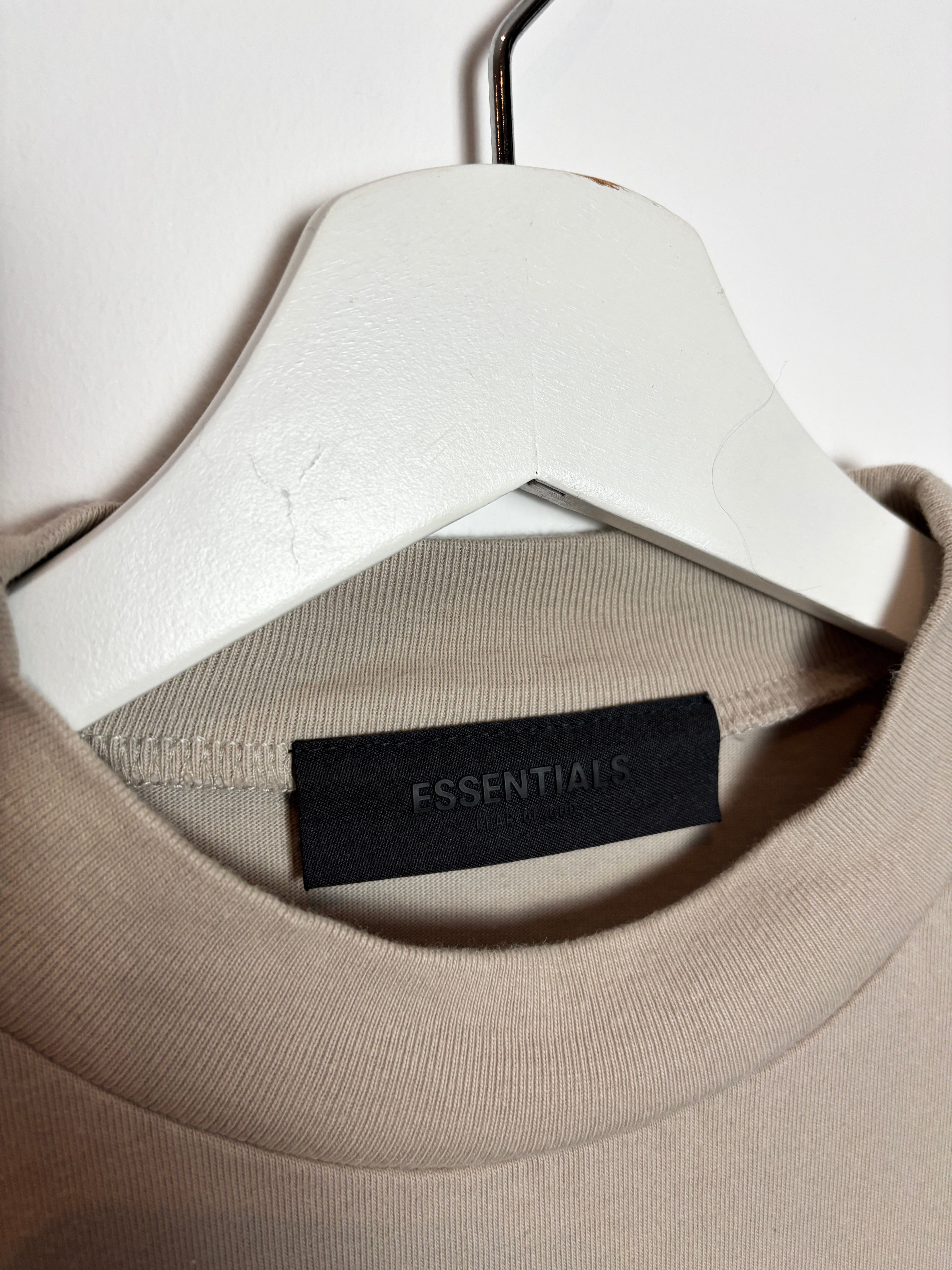 ESSENTIAL FOG CLASSIC T SHIRT BEIGE