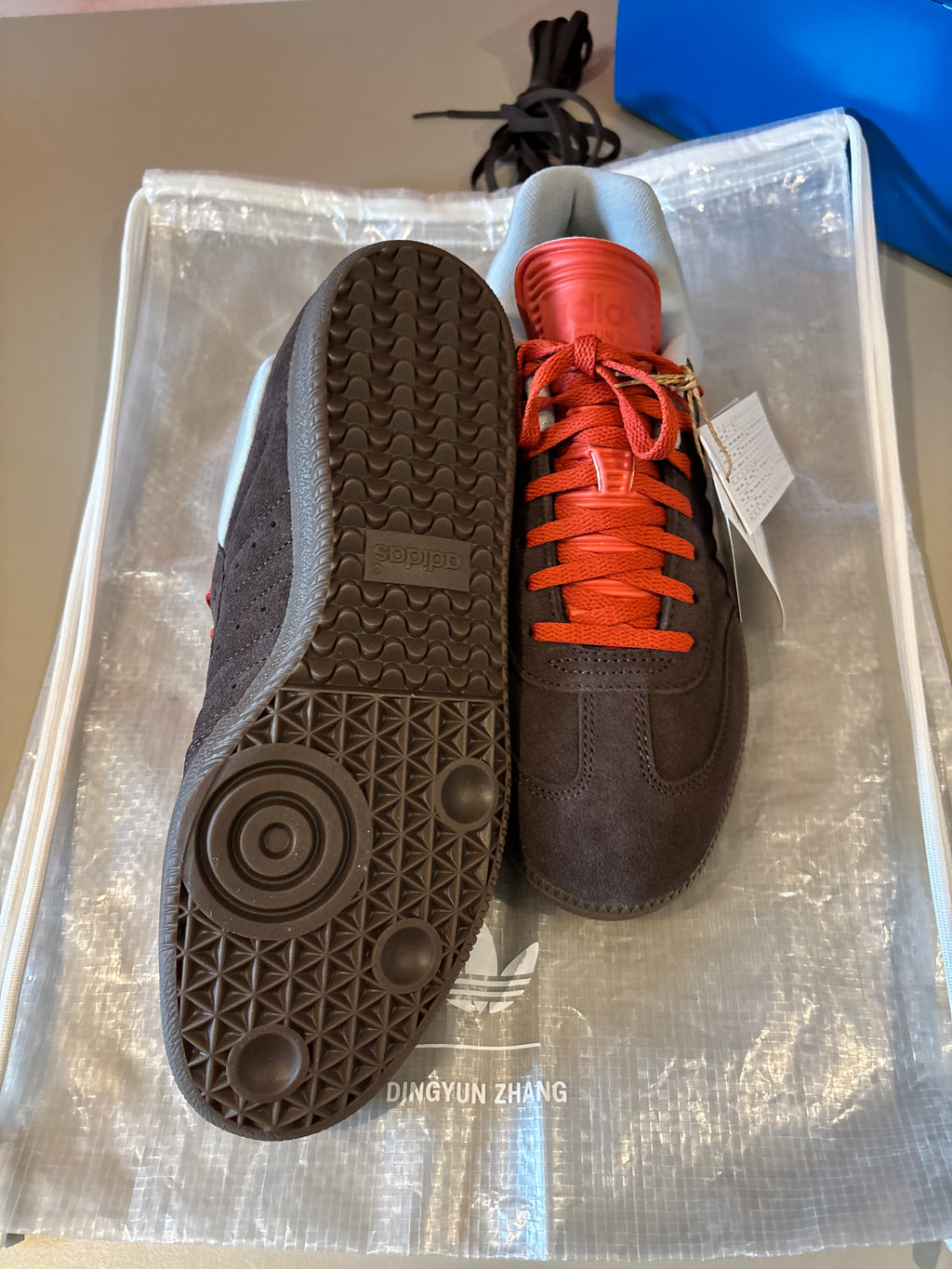 ADI SAMBA x DYZ BROWN