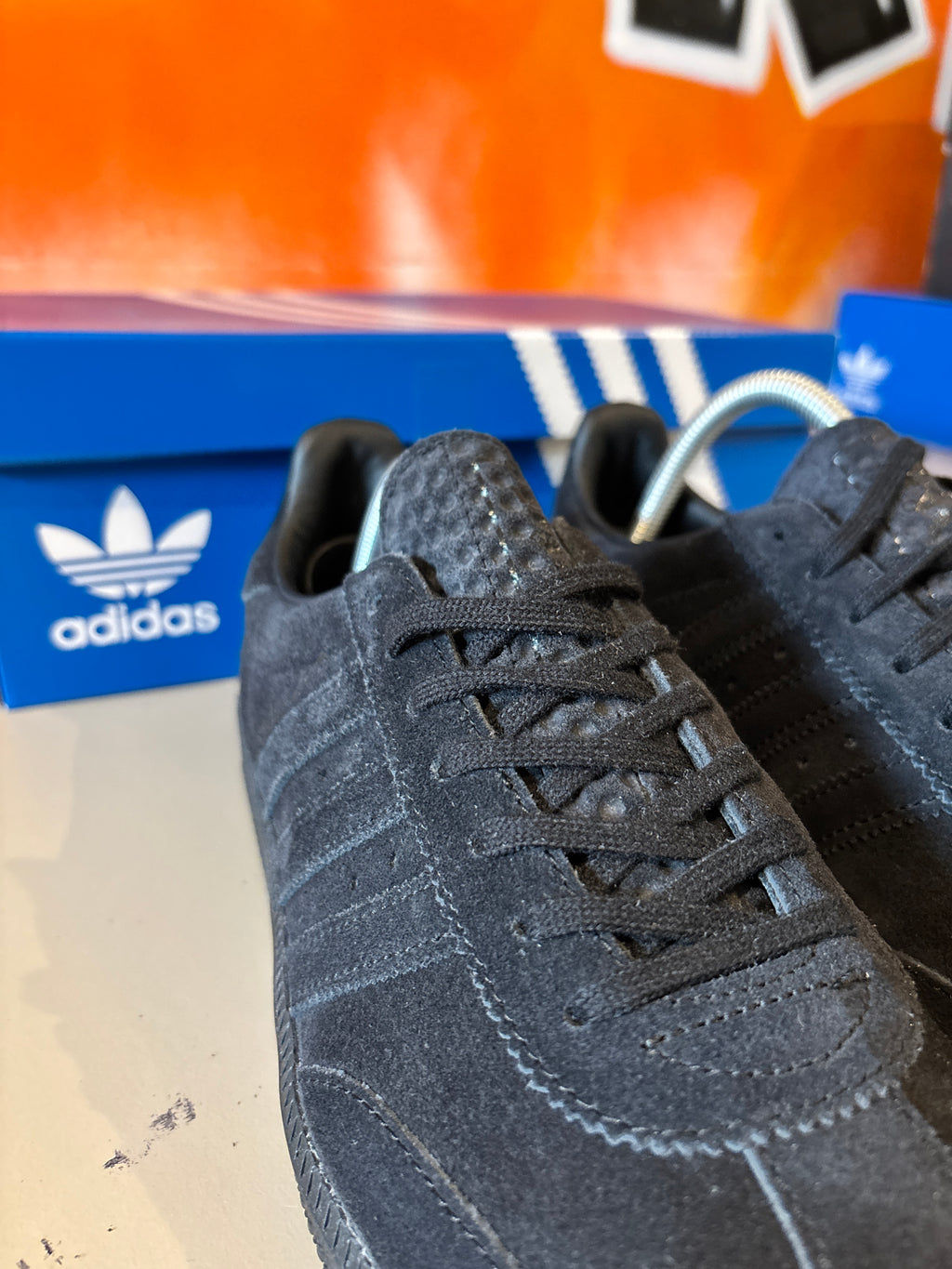 ADI AS 240 SIZE? BLACK