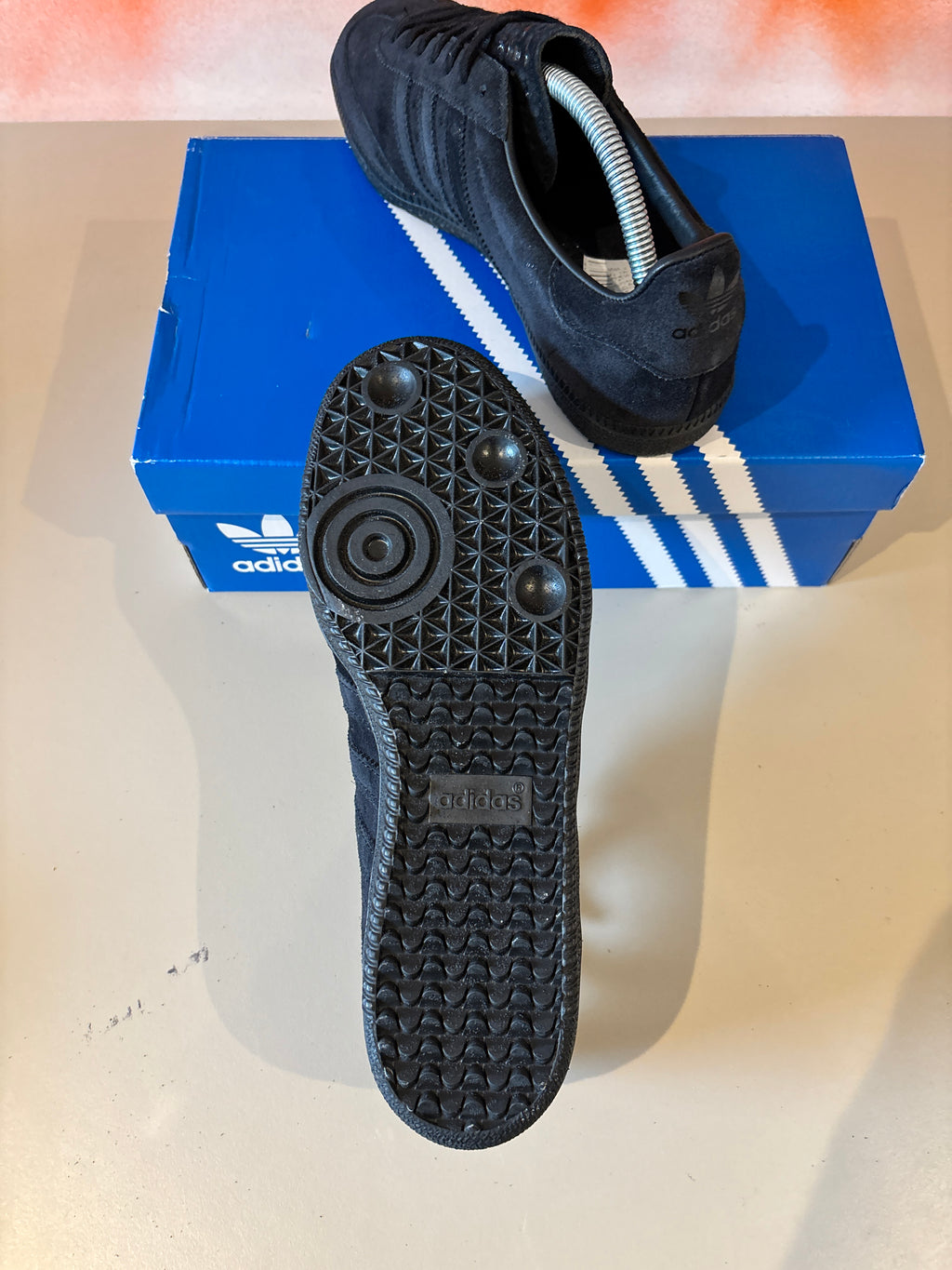 ADI AS 240 SIZE? BLACK