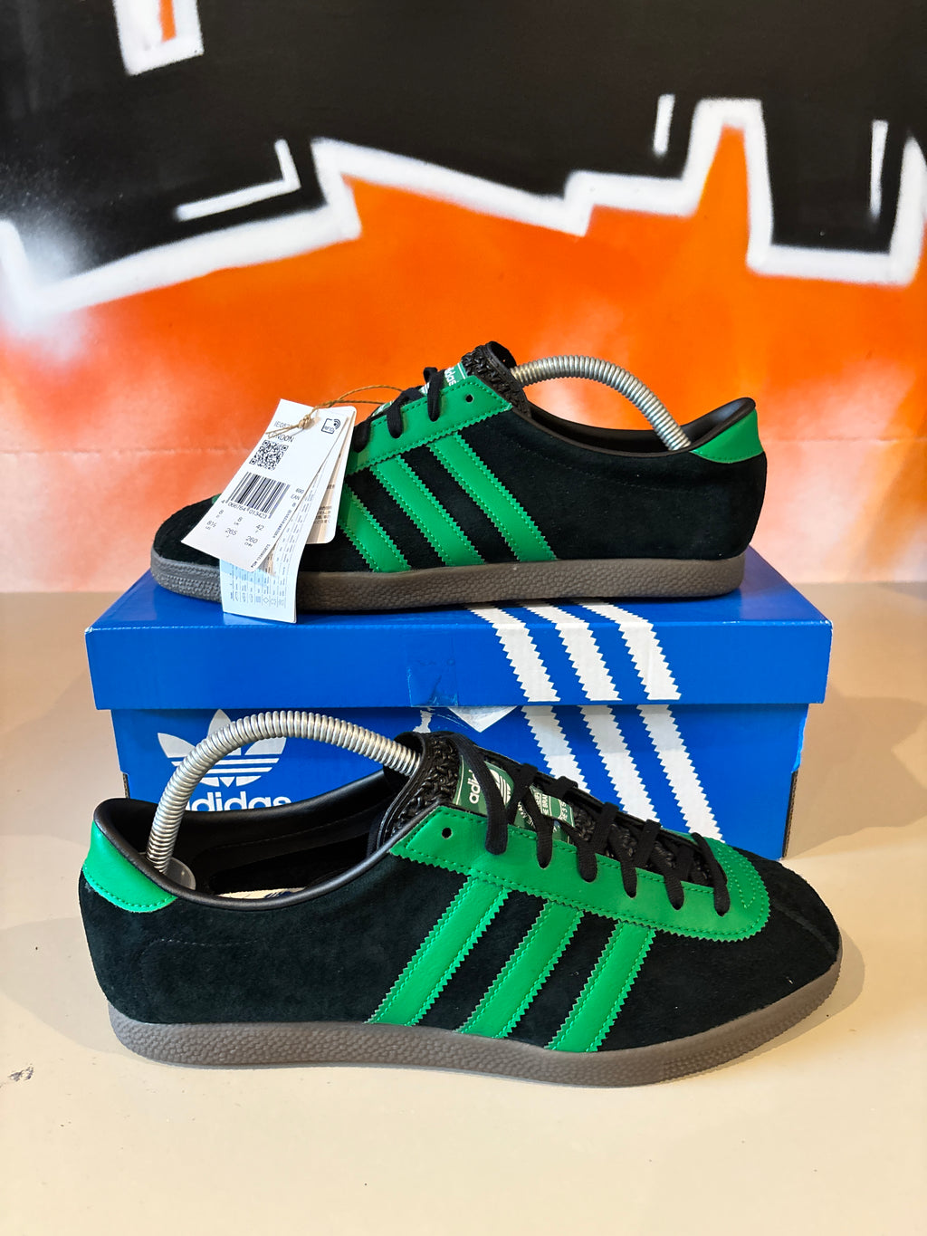 ADI LONDON BLACK GREEN