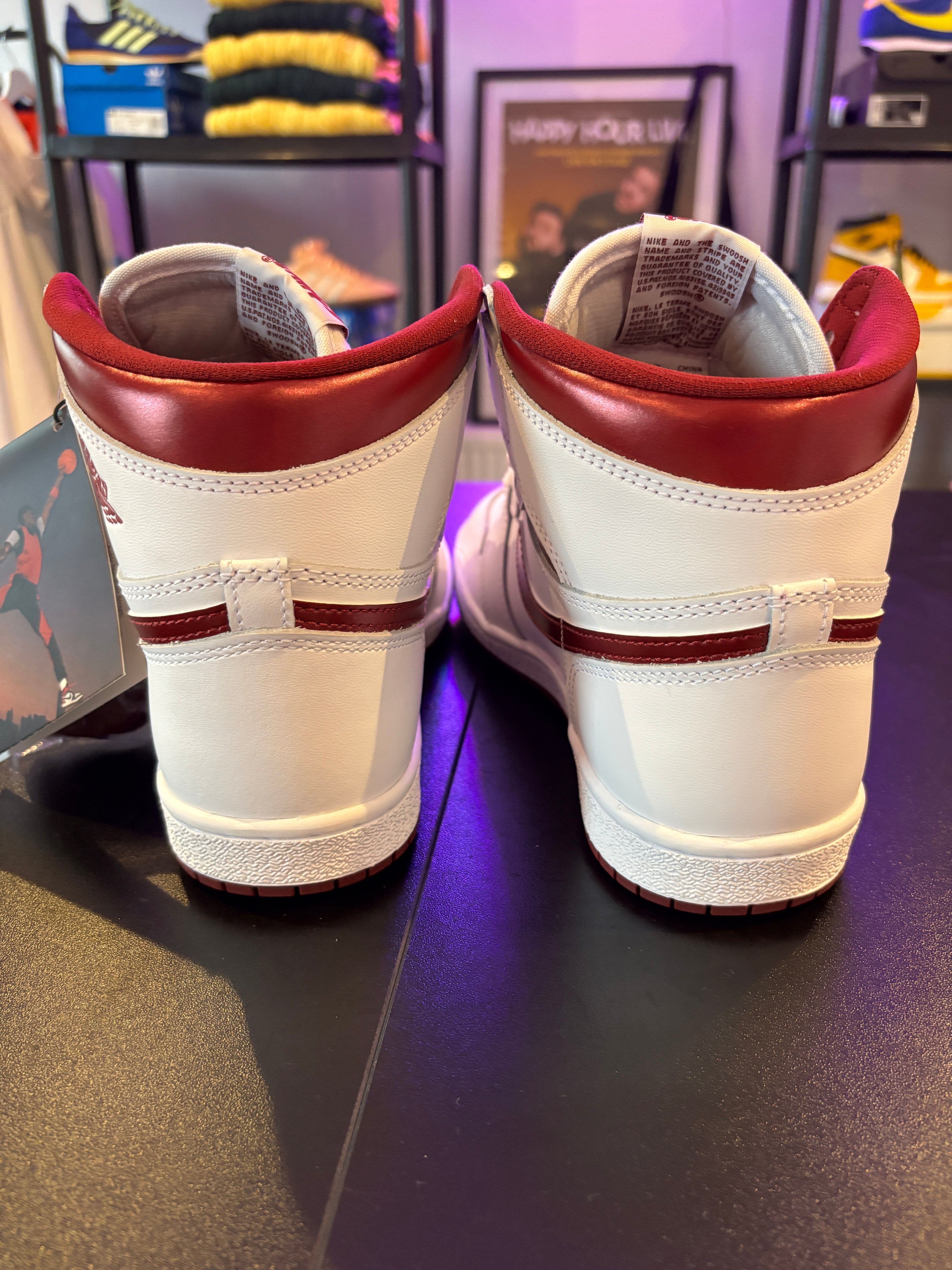 JORDAN 1 RETRO HI '85 OG METALIC BURGANDY