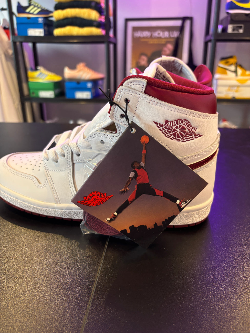 JORDAN 1 RETRO HI '85 OG METALIC BURGANDY
