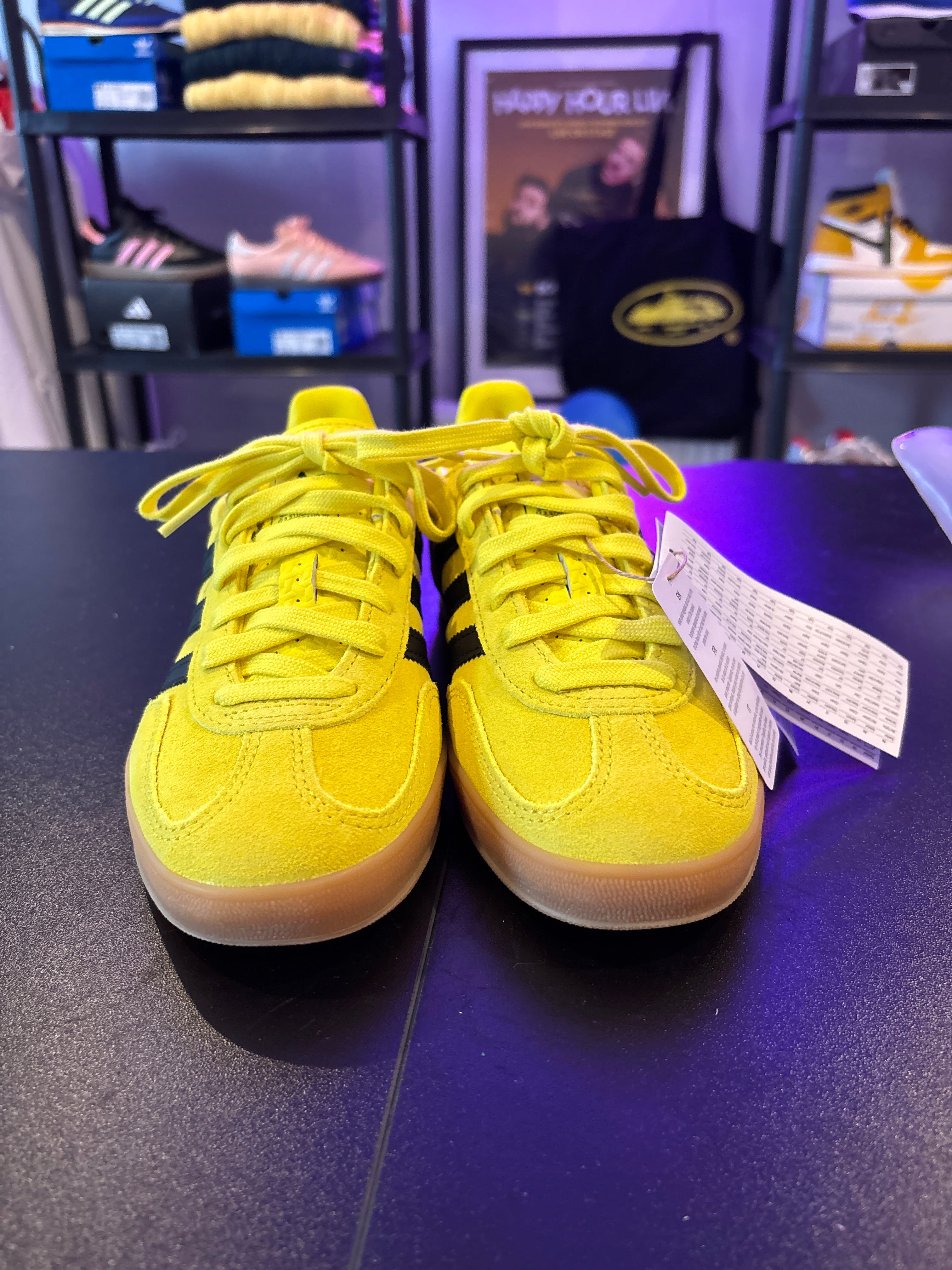GAZELLE INDOOR YELLOW