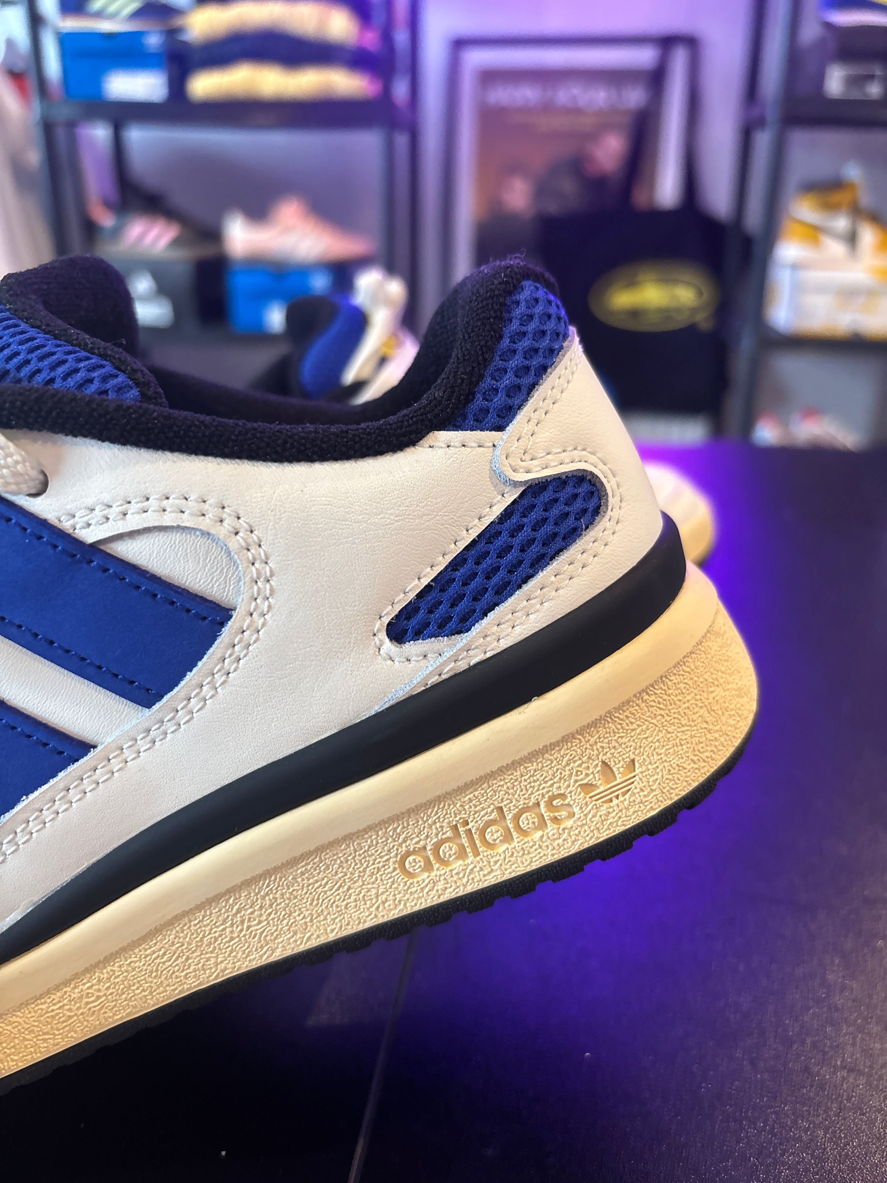 FORUM 2000 LUCID BLUE