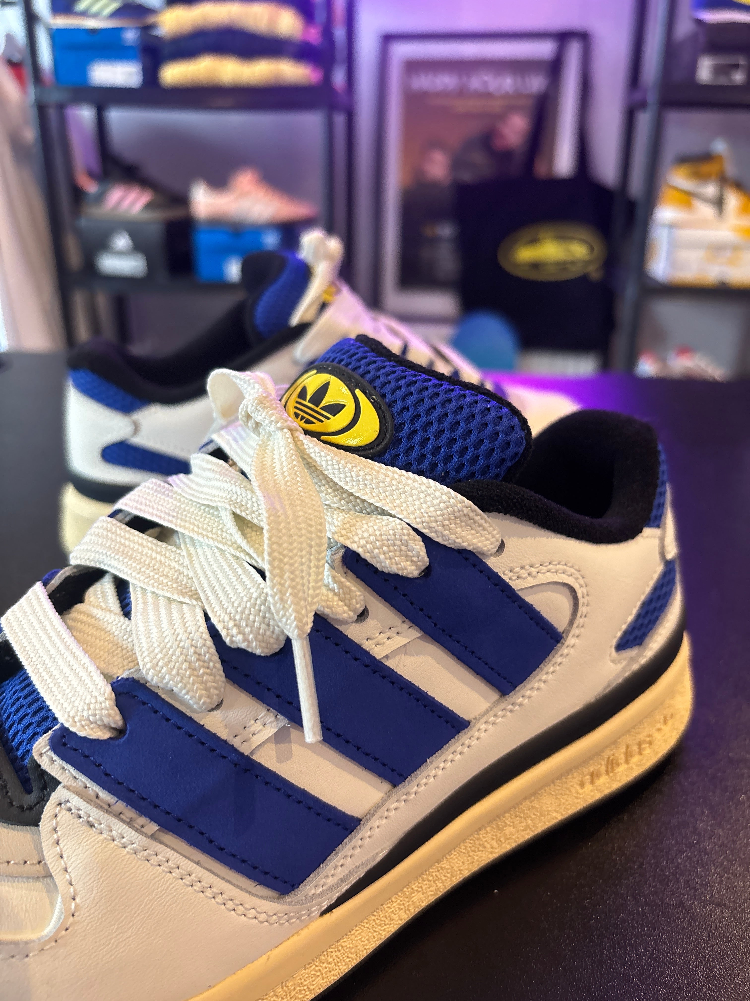 FORUM 2000 LUCID BLUE