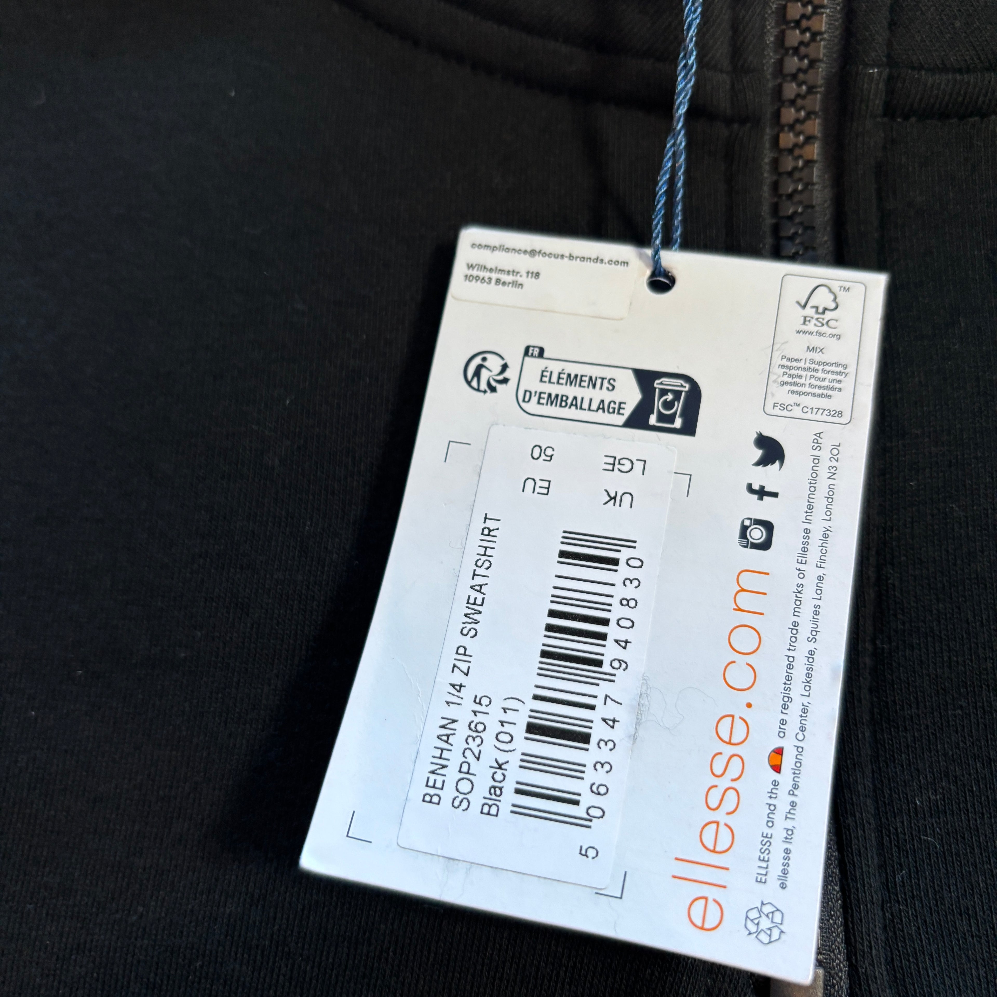 QUARTER ZIP SWEATSHIRT BLACK