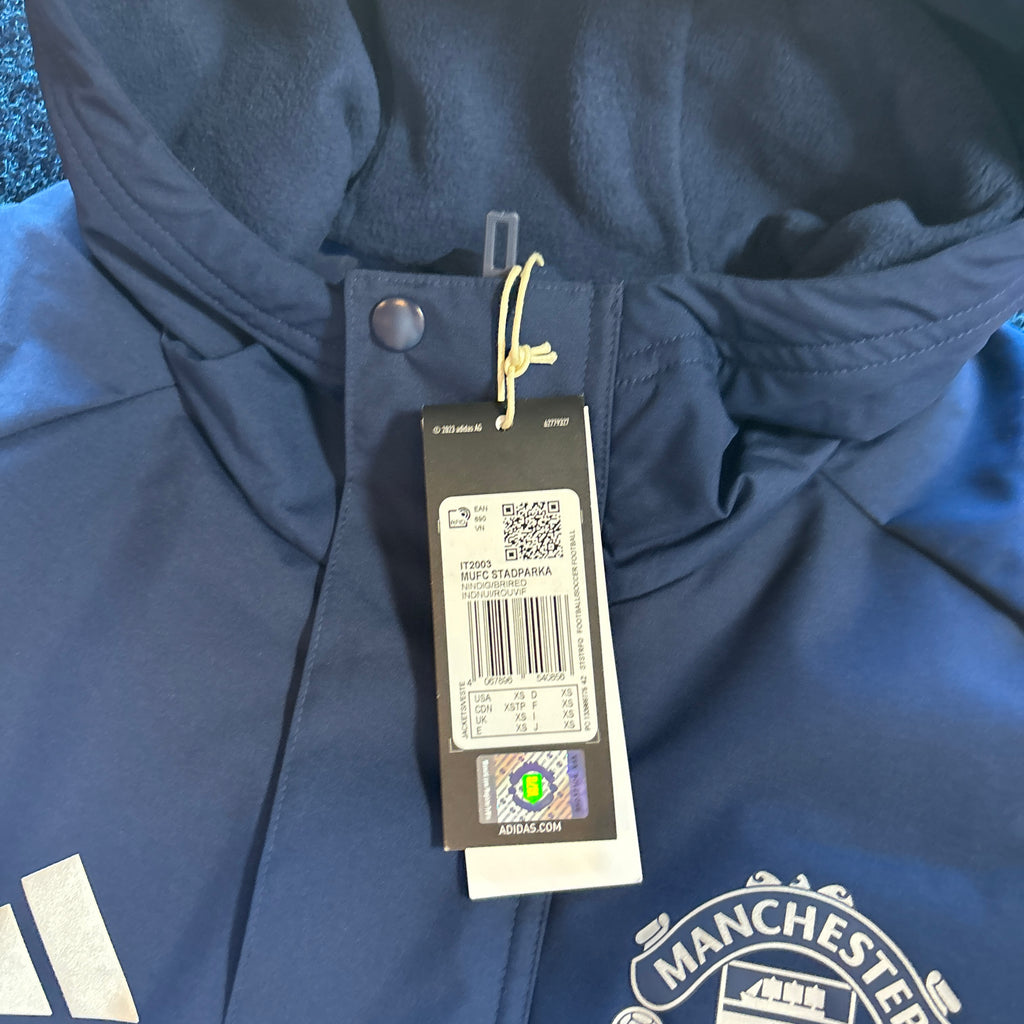 24/25 STADIUM PARKA NAVY