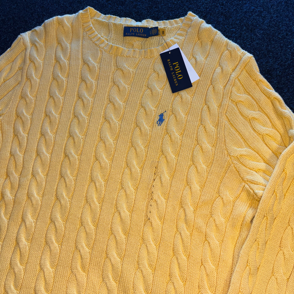 CHUNKY CABLE KNIT YELLOW