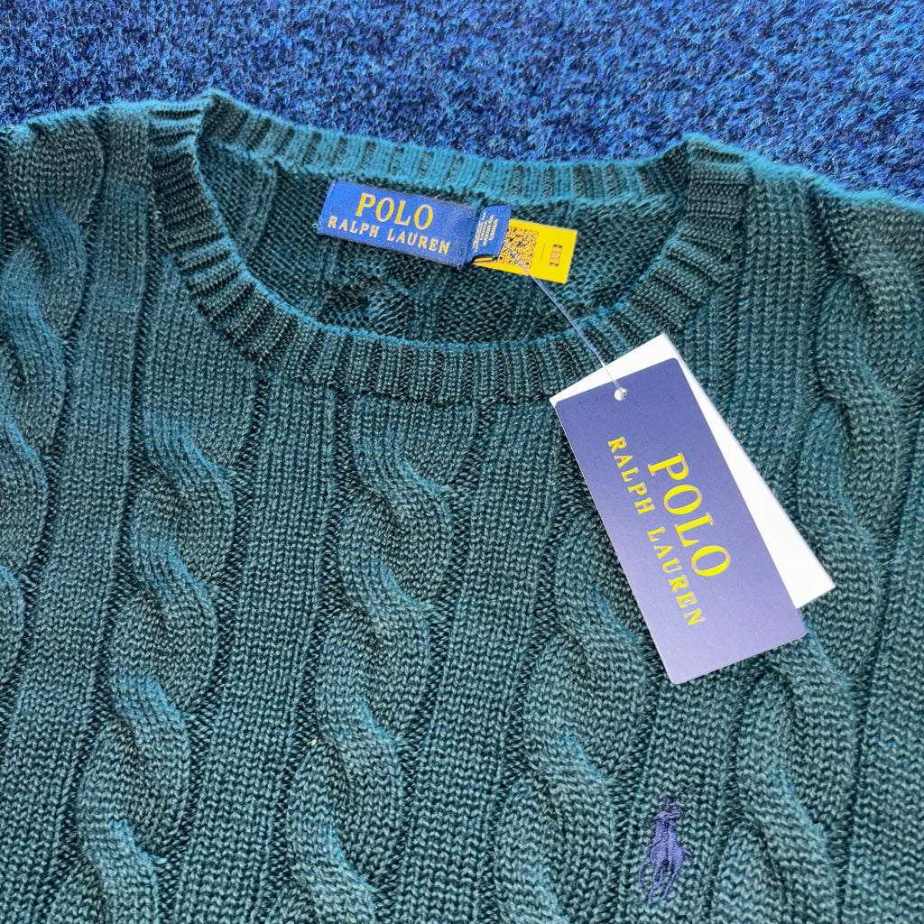 CHUNKY CABLE KNIT DARK GREEN