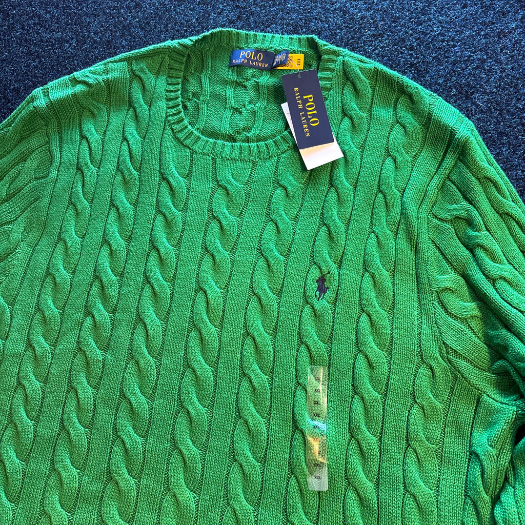 CHUNKY CABLE KNIT GREEN