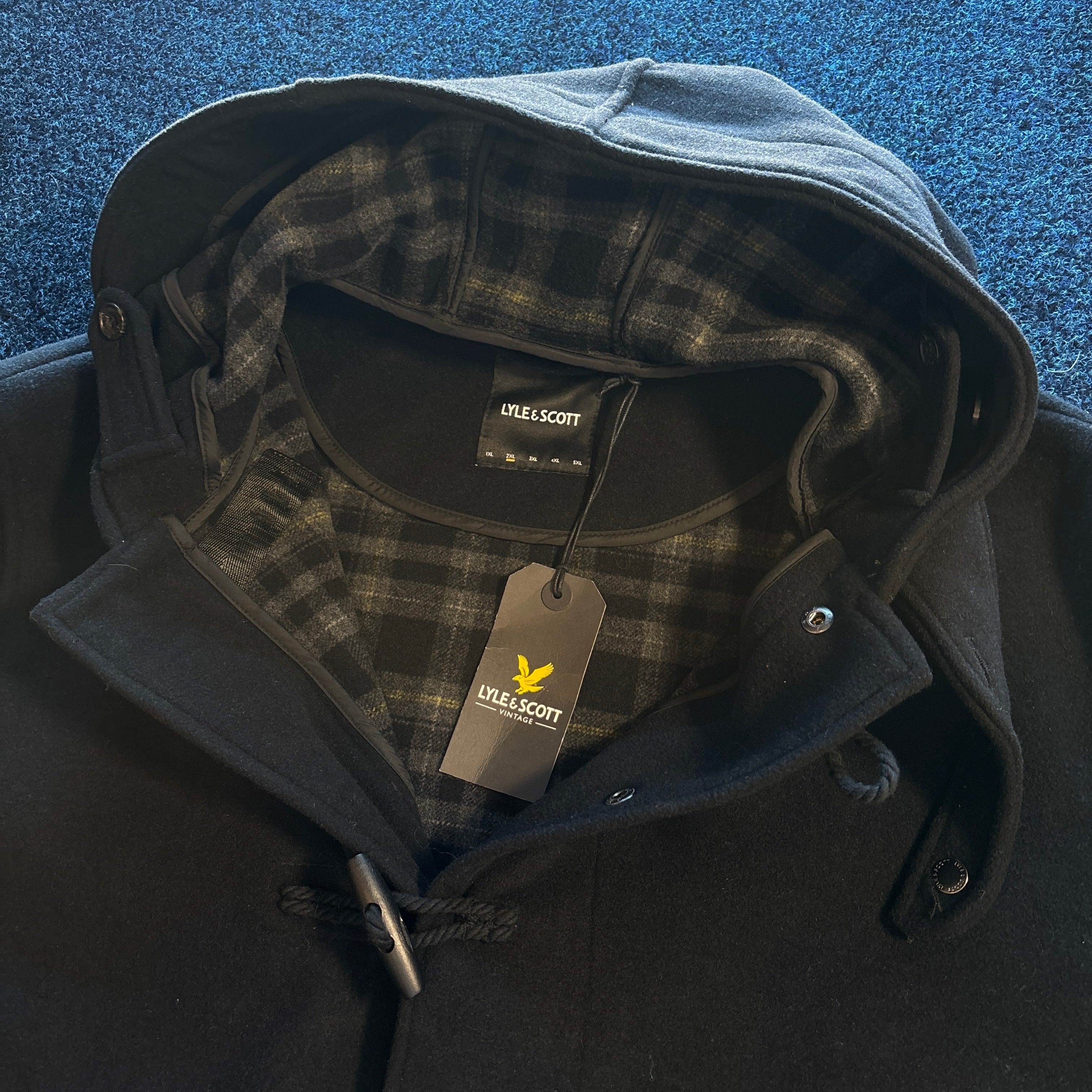 DUFFLE JACKET BLACK