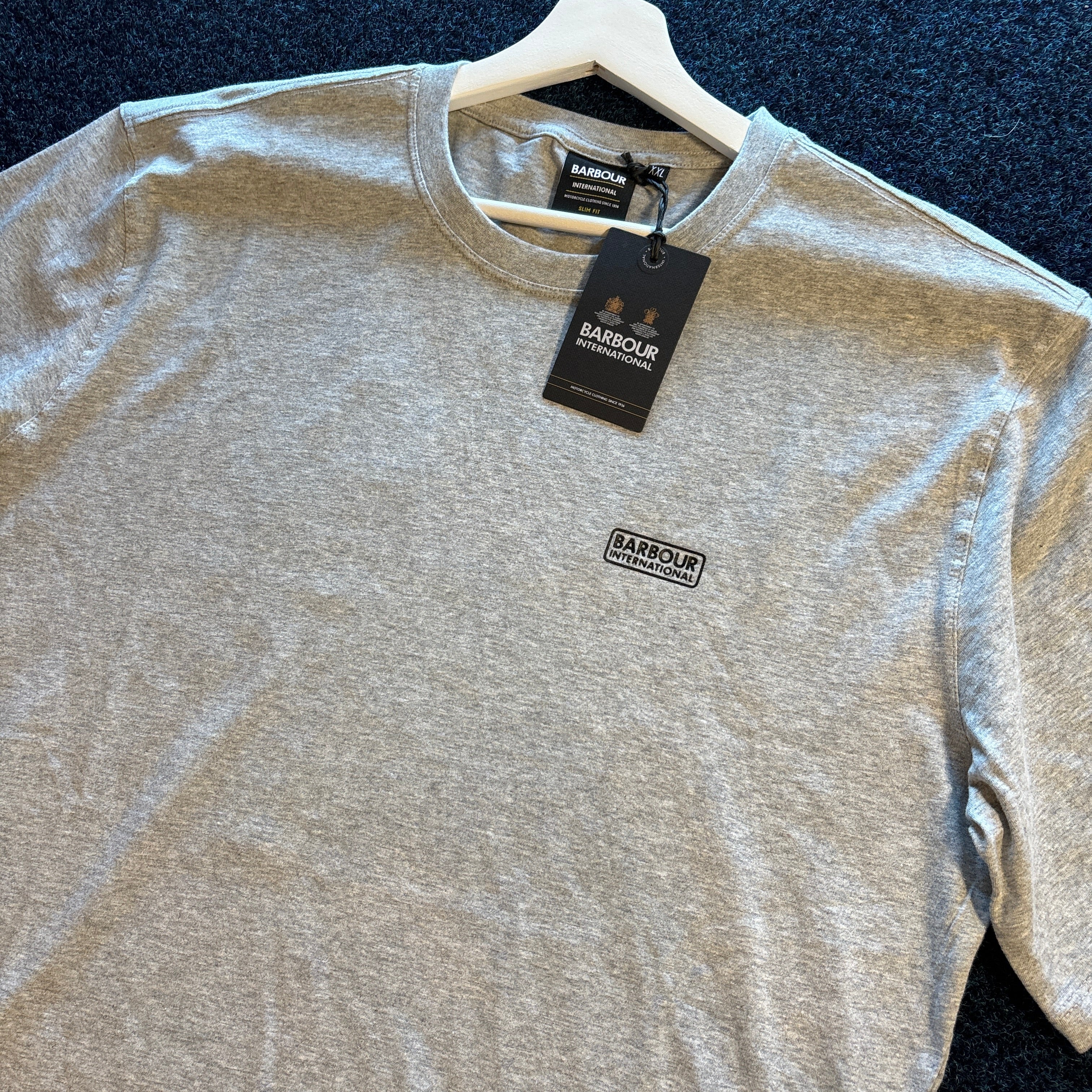 BASIC T SHIRT GREY