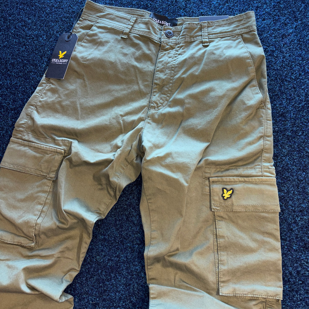 MAIN ROAD CARGO OLIVE