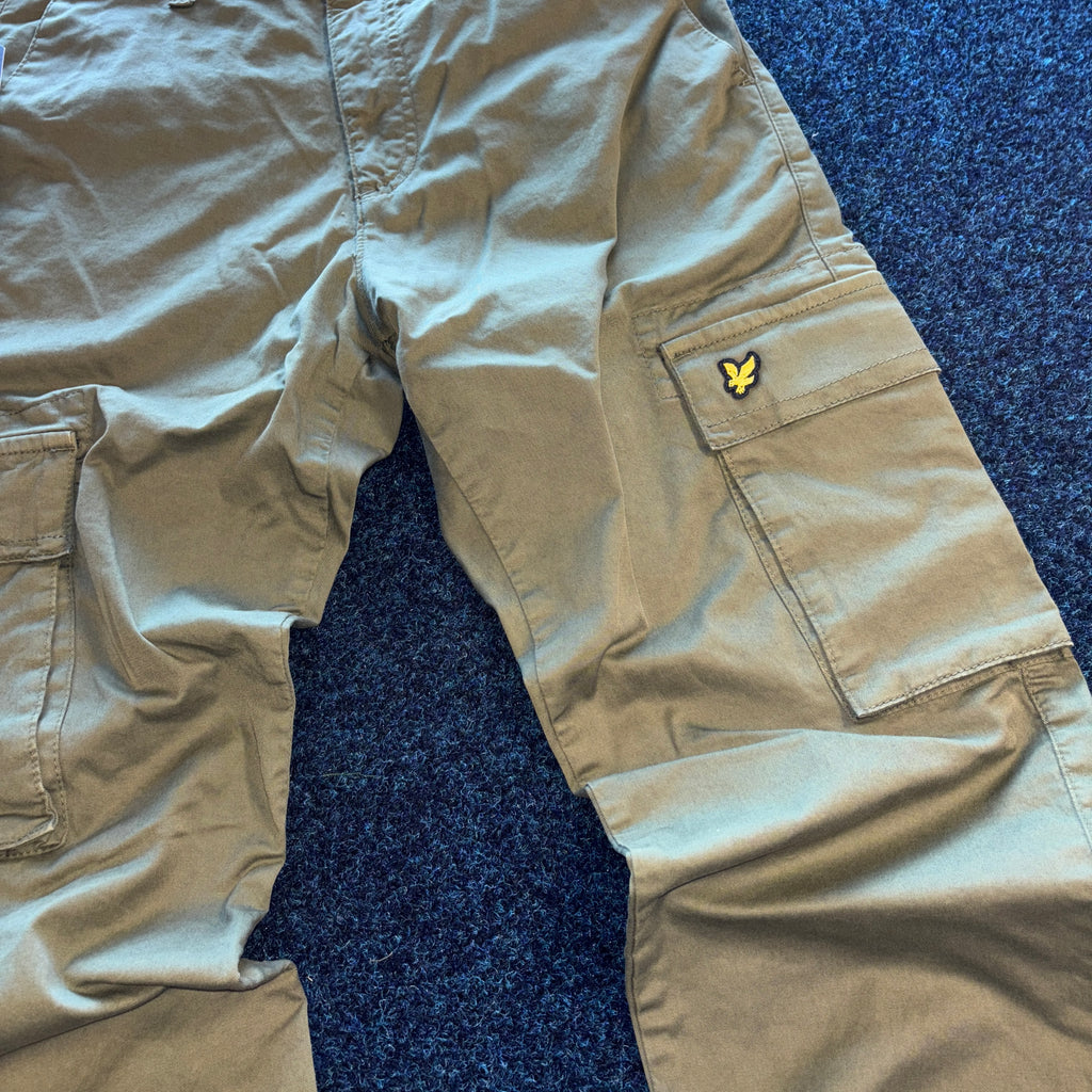 MAIN ROAD CARGO OLIVE