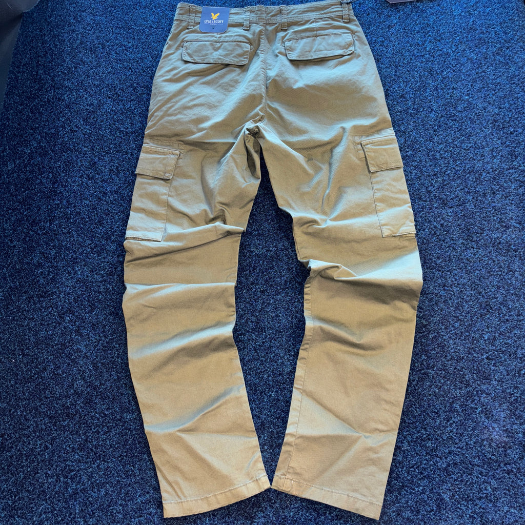 MAIN ROAD CARGO OLIVE