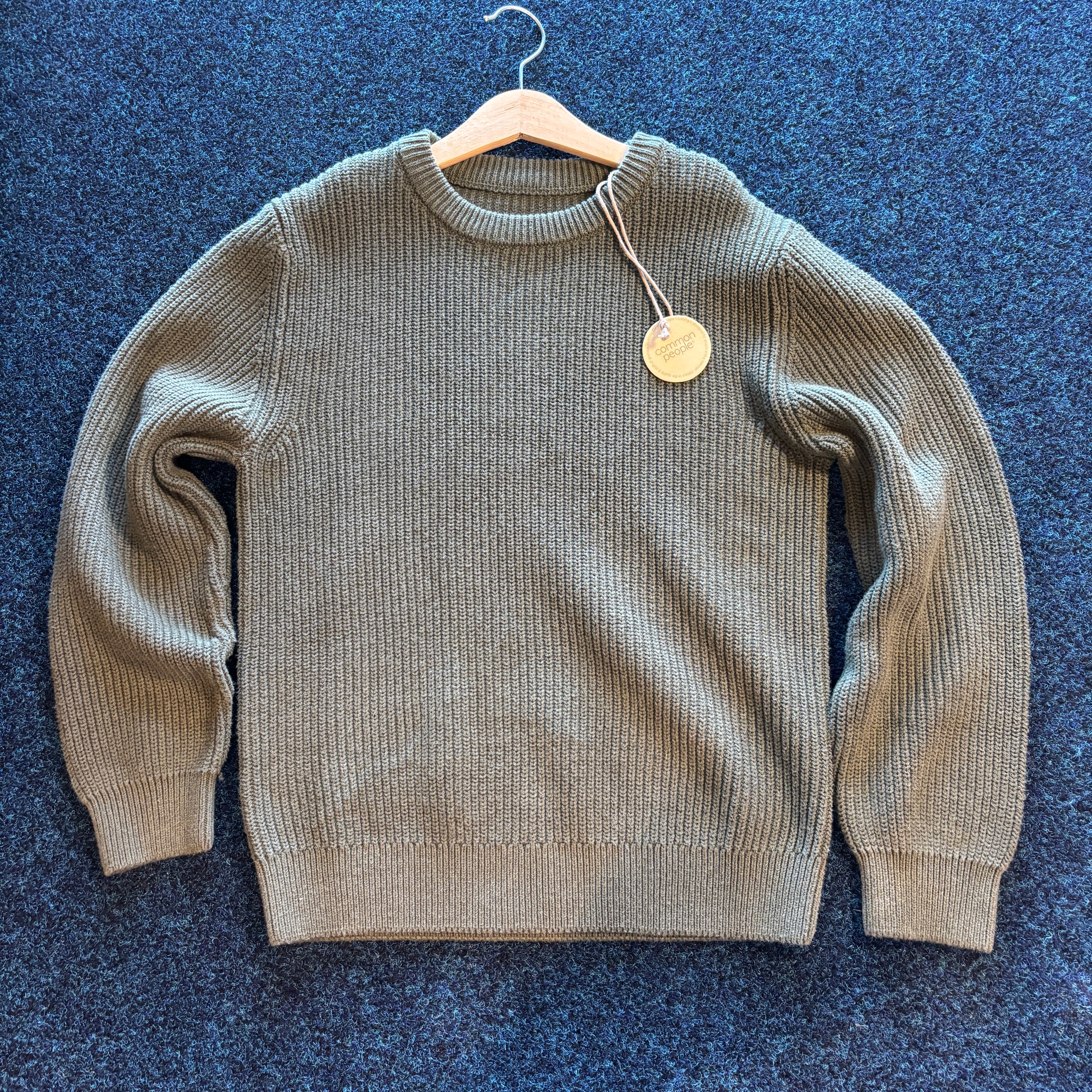 HEAVY WEIGHT JUMPER DARK OLIVE