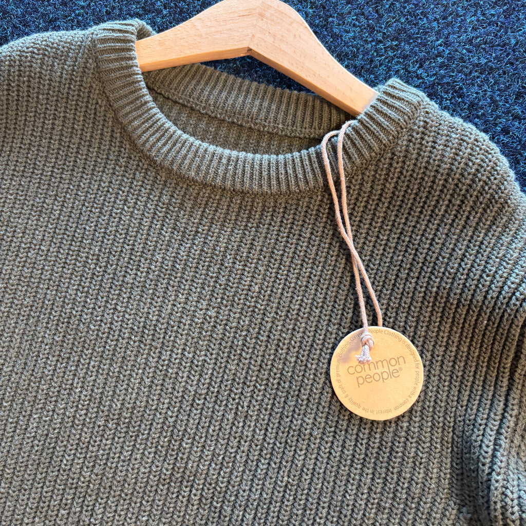 HEAVY WEIGHT JUMPER DARK OLIVE