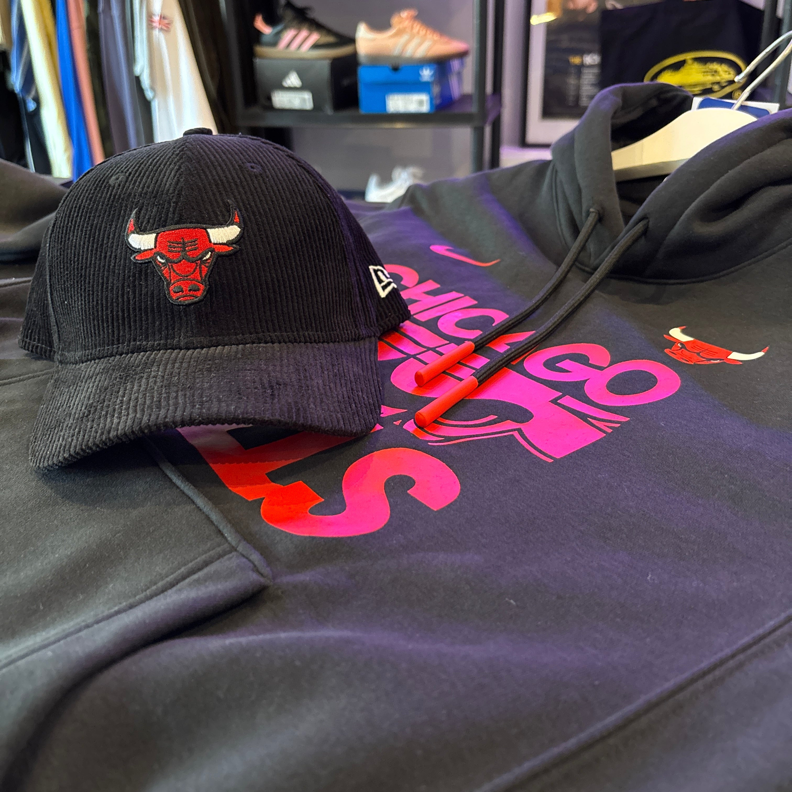 CHICAGO BULLS CORD SNAP BACK BLACK