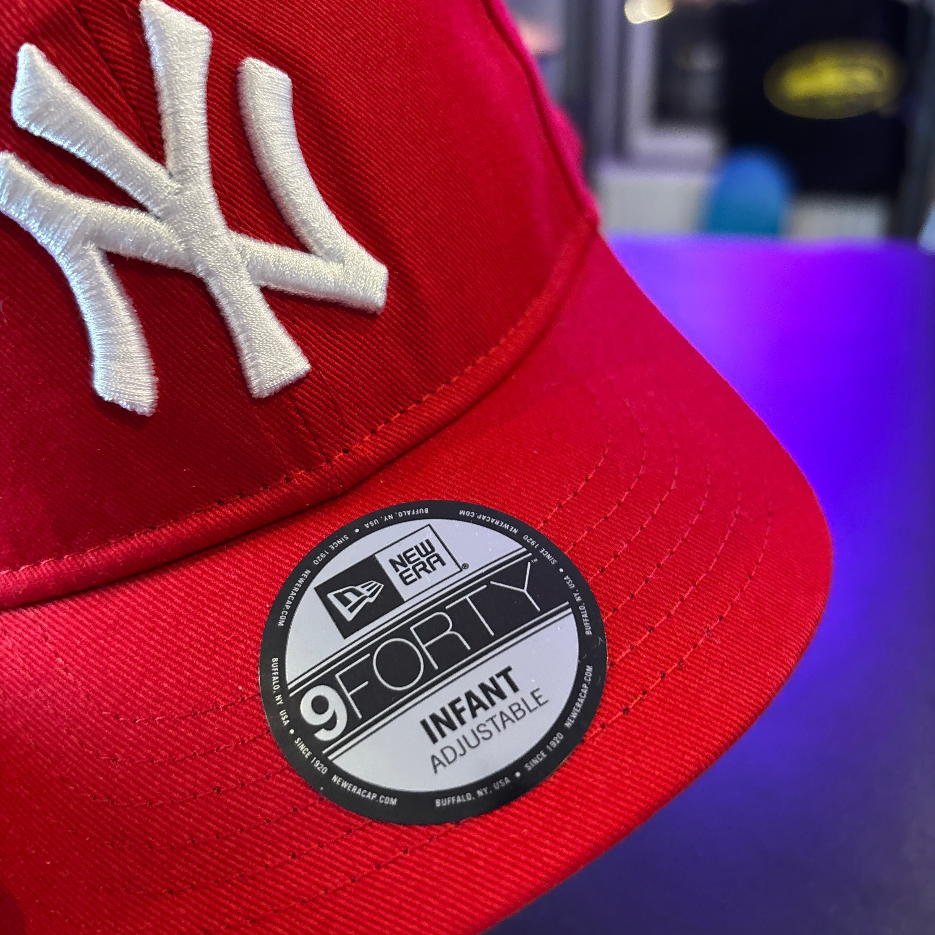 NEW YORK YANKEE INFANTS CAP RED