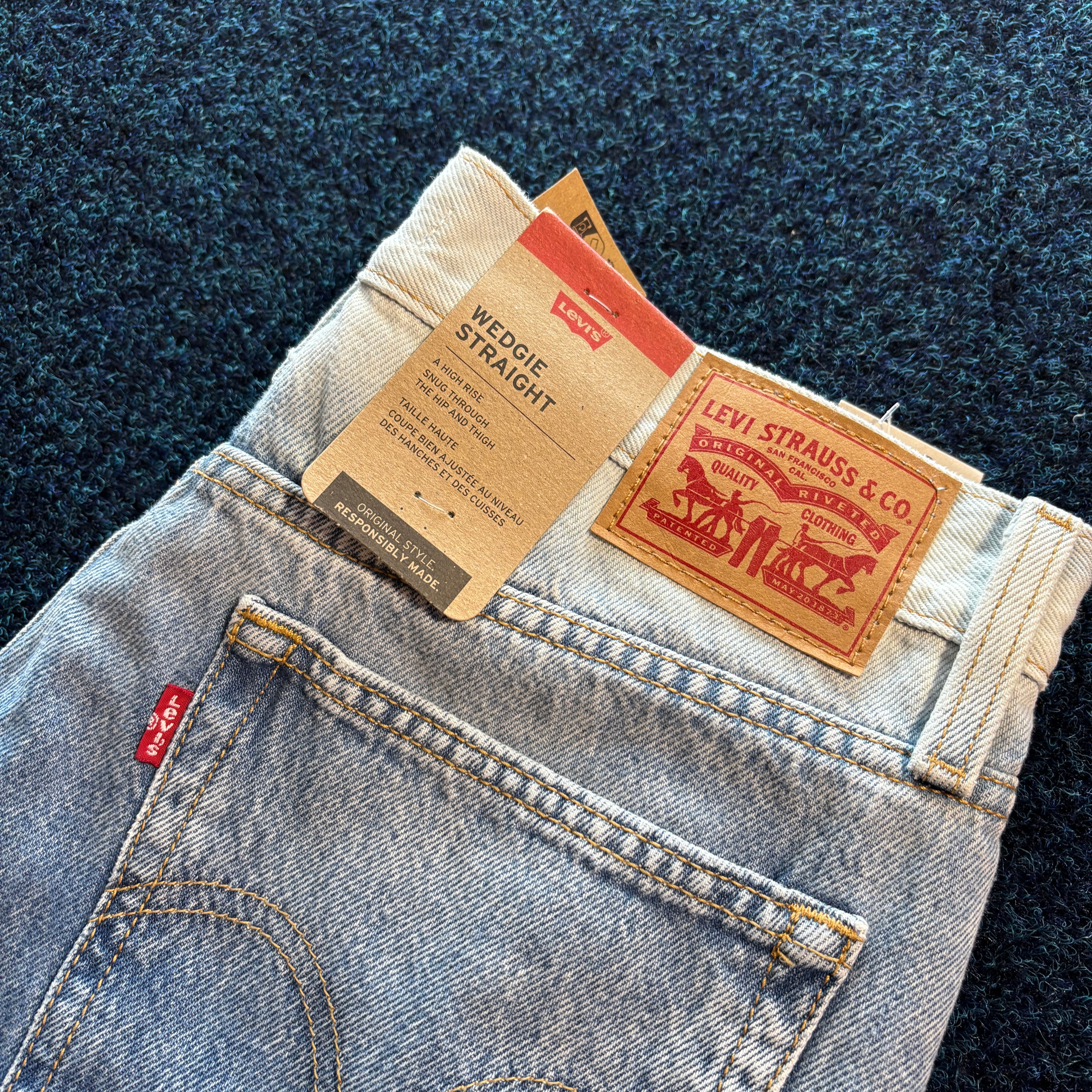 WEDGIE STRAIGHT JEANS