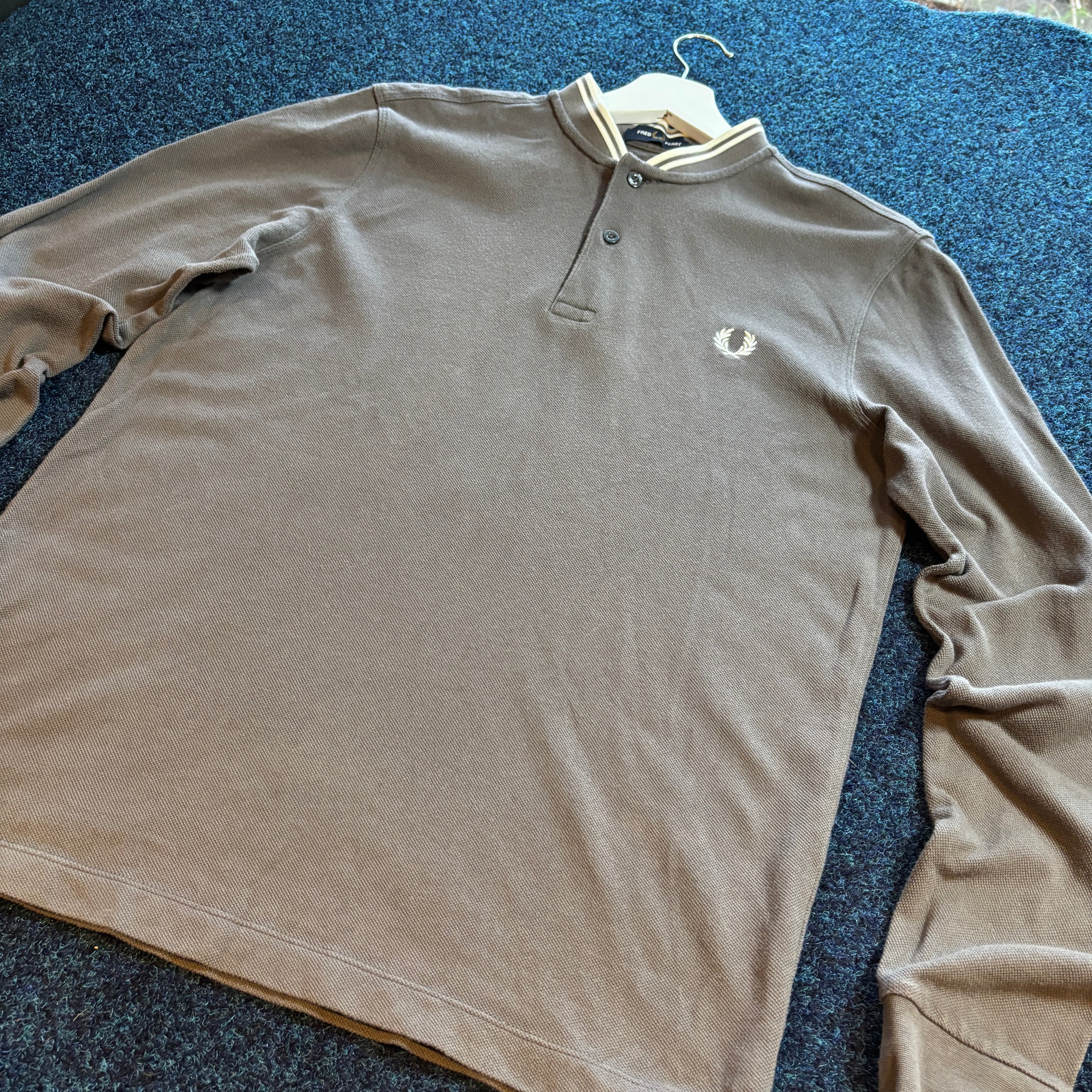 LONG SLEEVE FRED TAUPE GREY
