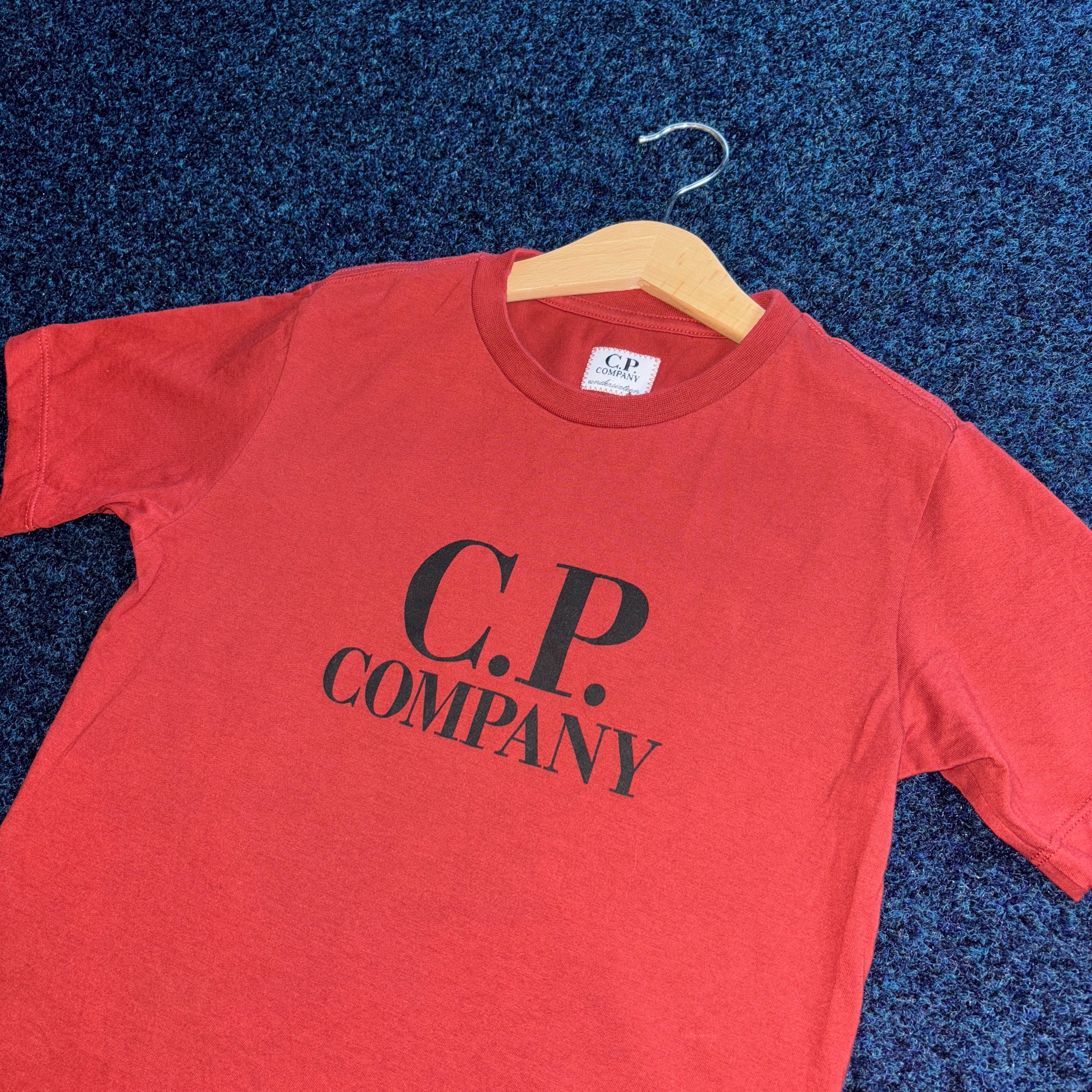 GOGGLE PRINT T SHIRT RED