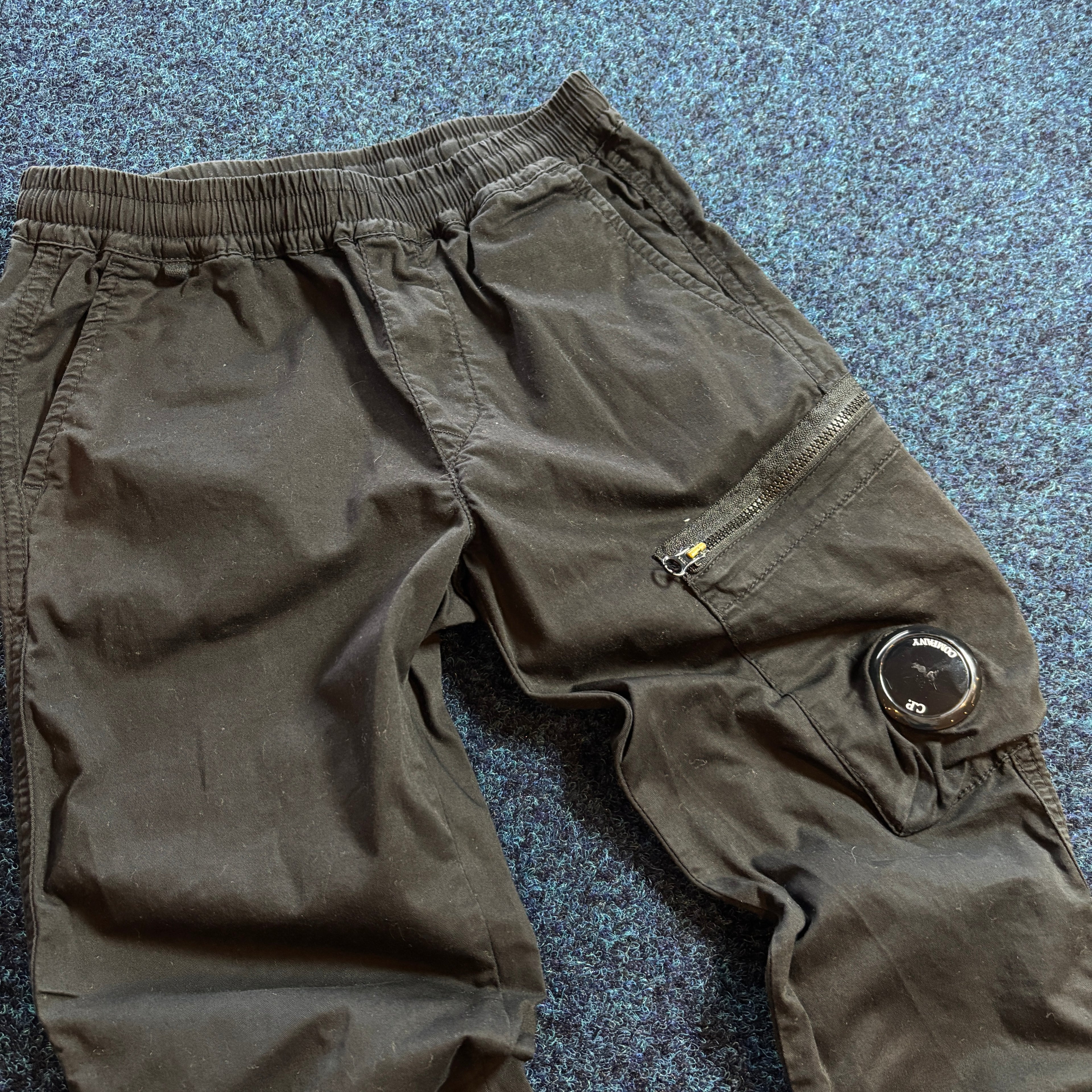 LEG LENS CARGOS BLACK