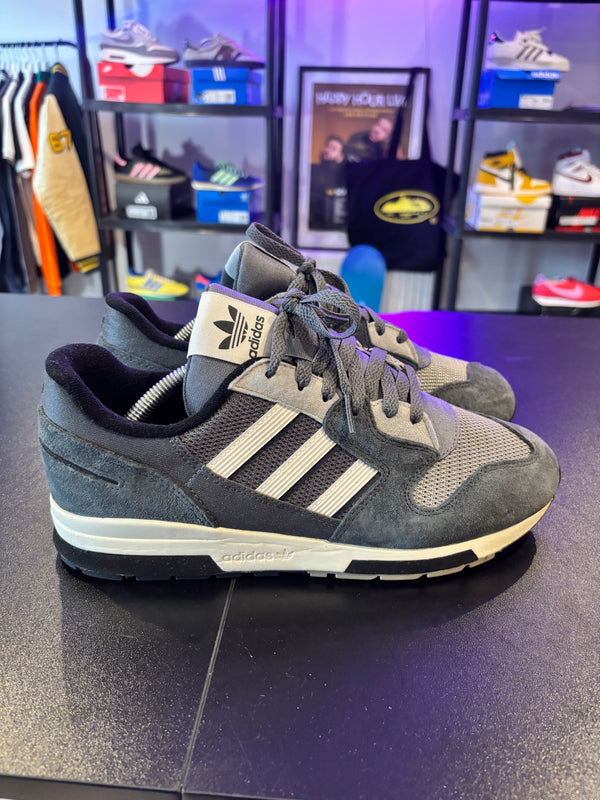 ZX420 GREY WHITE