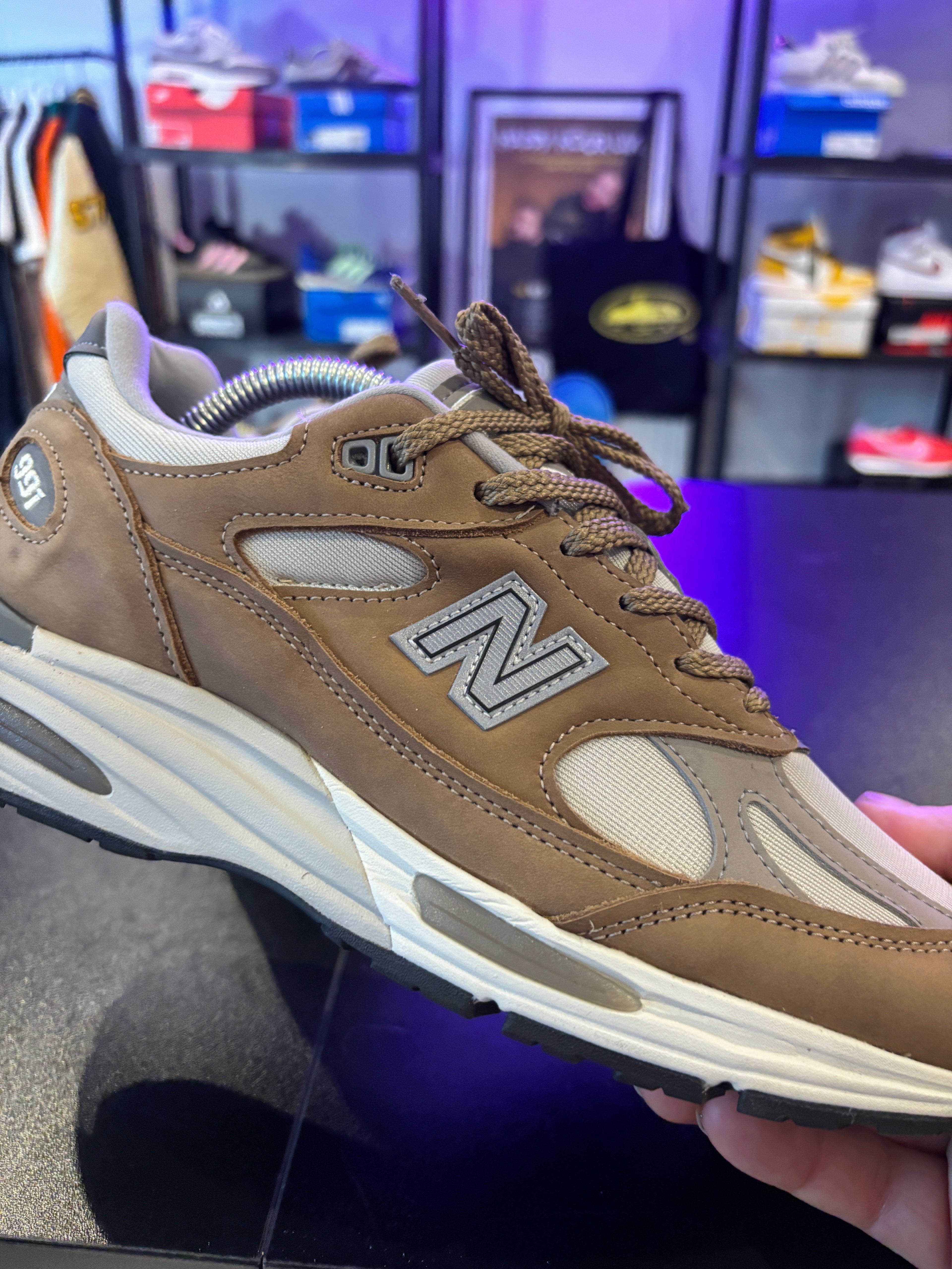 NB 991 V2 MADE IN ENGLAND BROWN