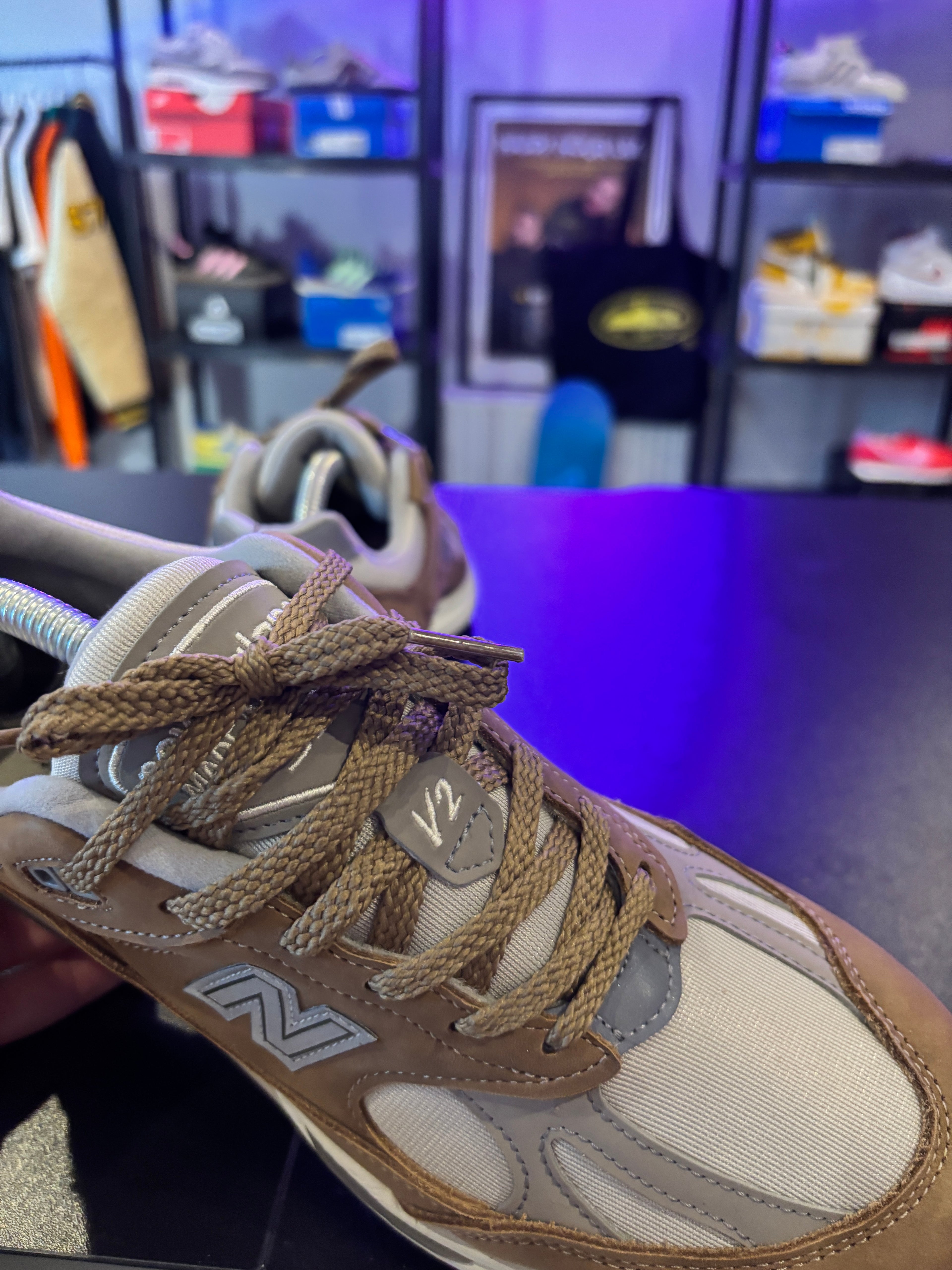 NB 991 V2 MADE IN ENGLAND BROWN