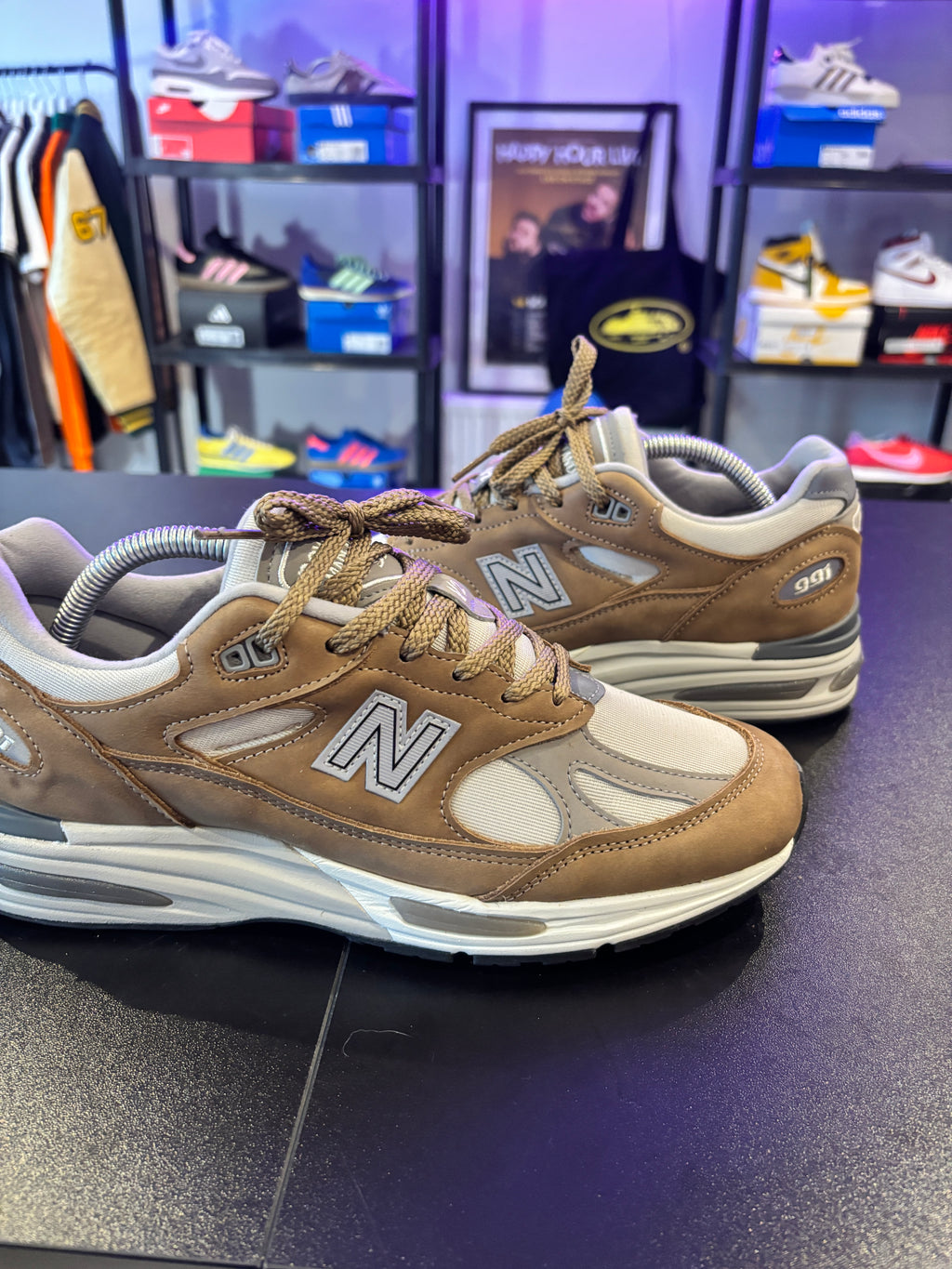 NB 991 V2 MADE IN ENGLAND BROWN