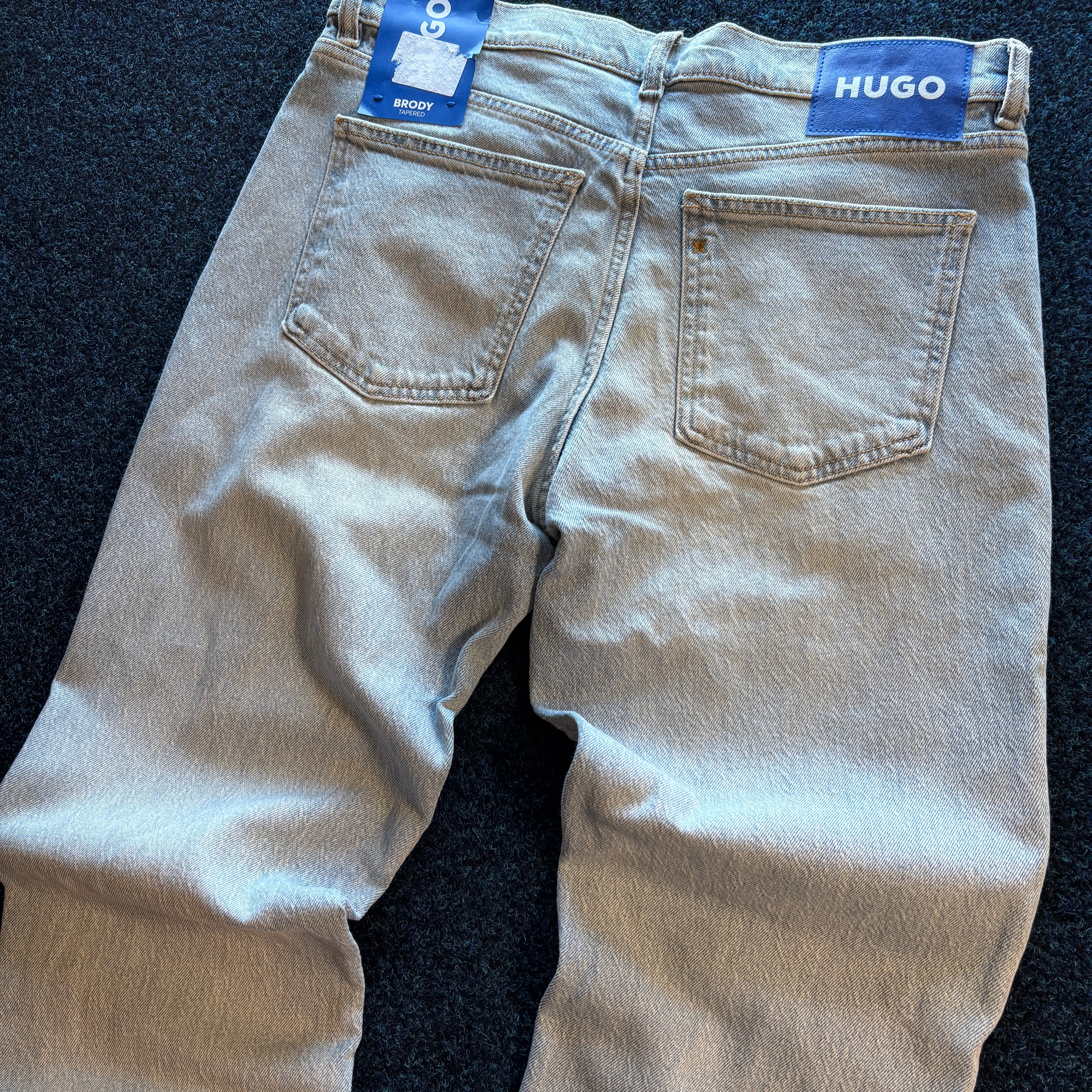 HUGO BRODY DENIMS TAPERED