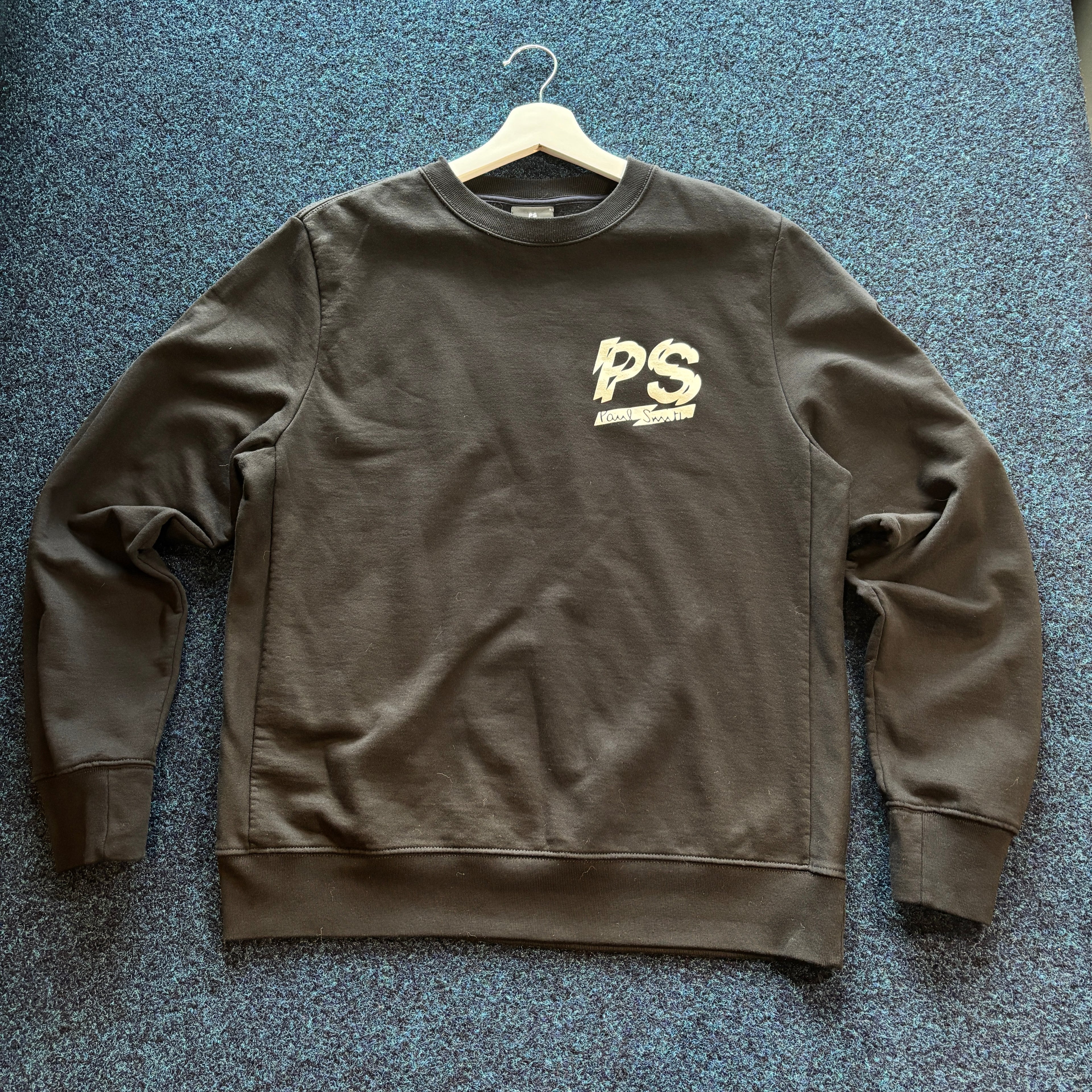 P SMITH SWEATSHIRT BLACK