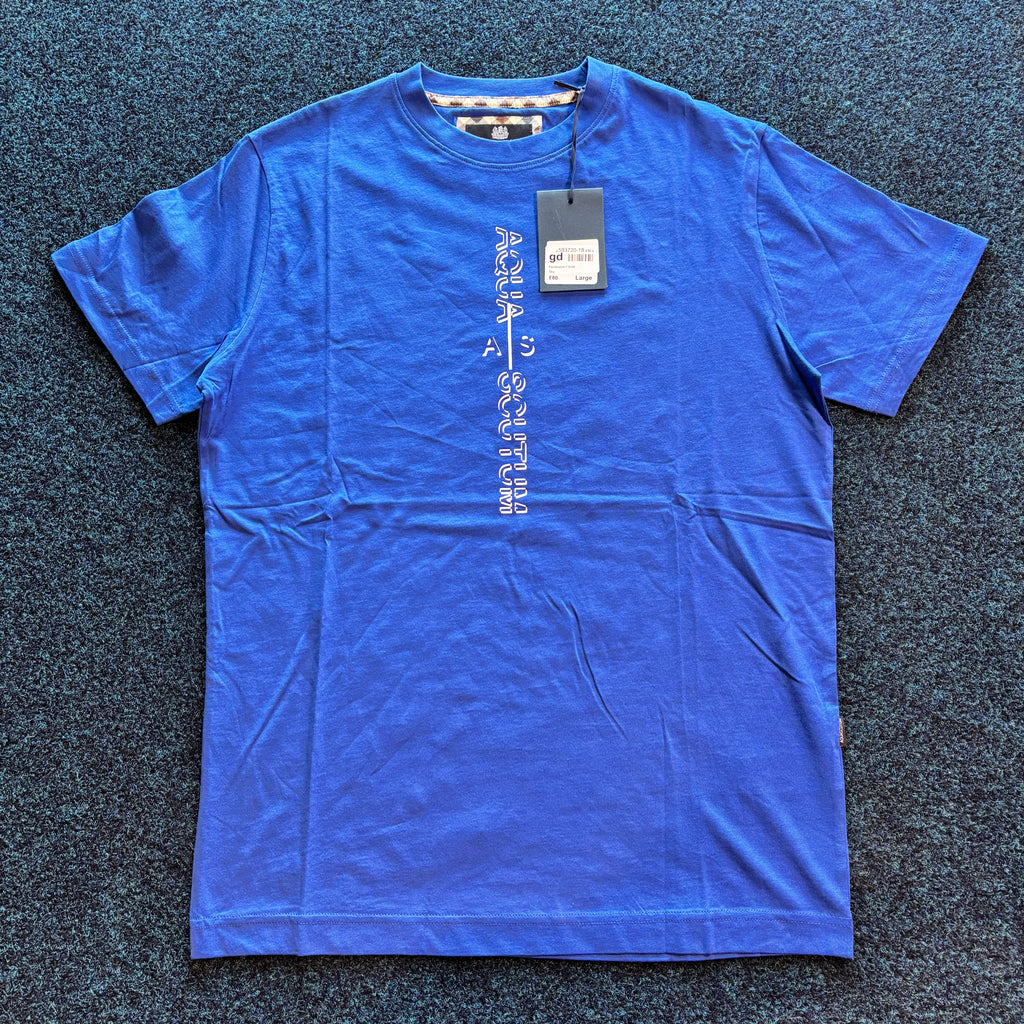 SCUTUM VERTICAL GRAPHIC TEE BLUE