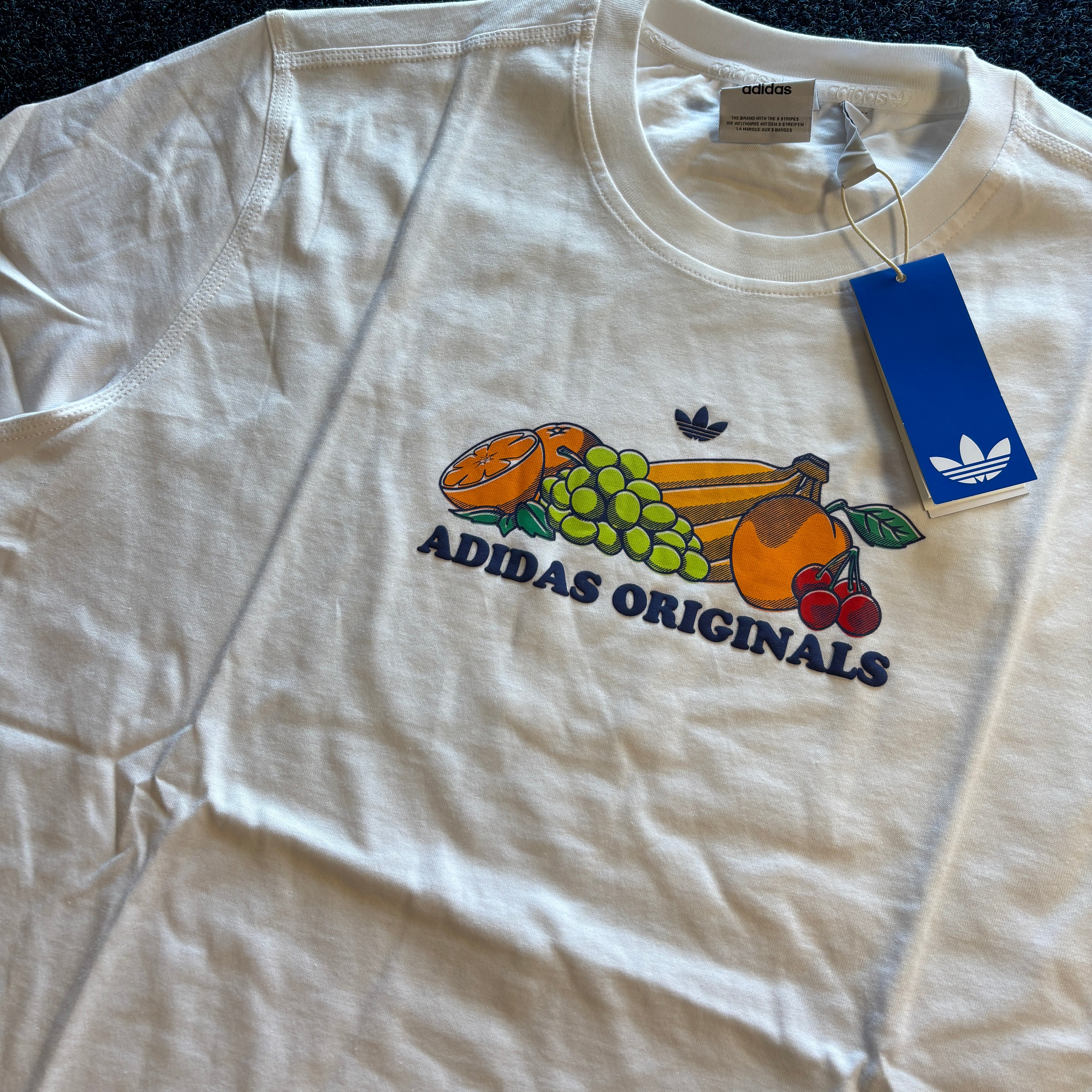 ADI FRUIT TEE WHITE