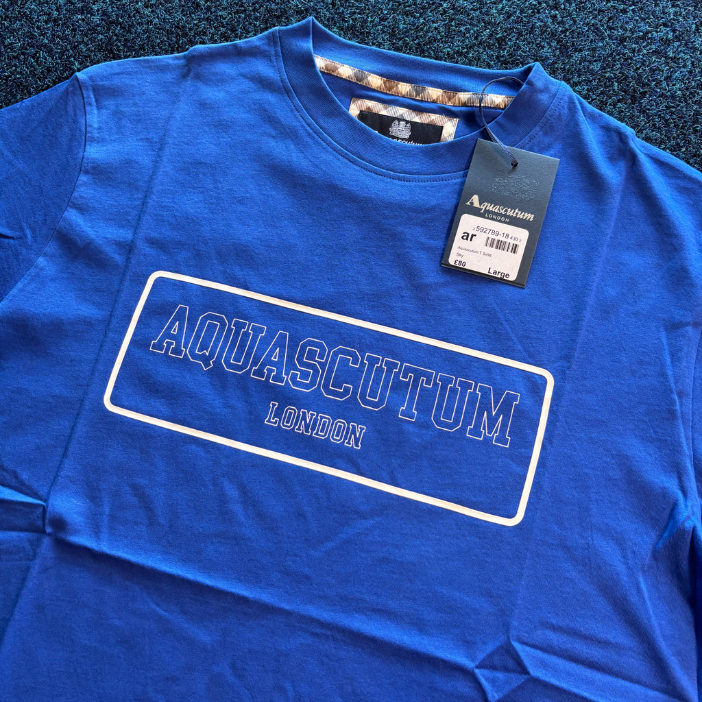 SCUTUM BOX GRAPHIC TEE BLUE