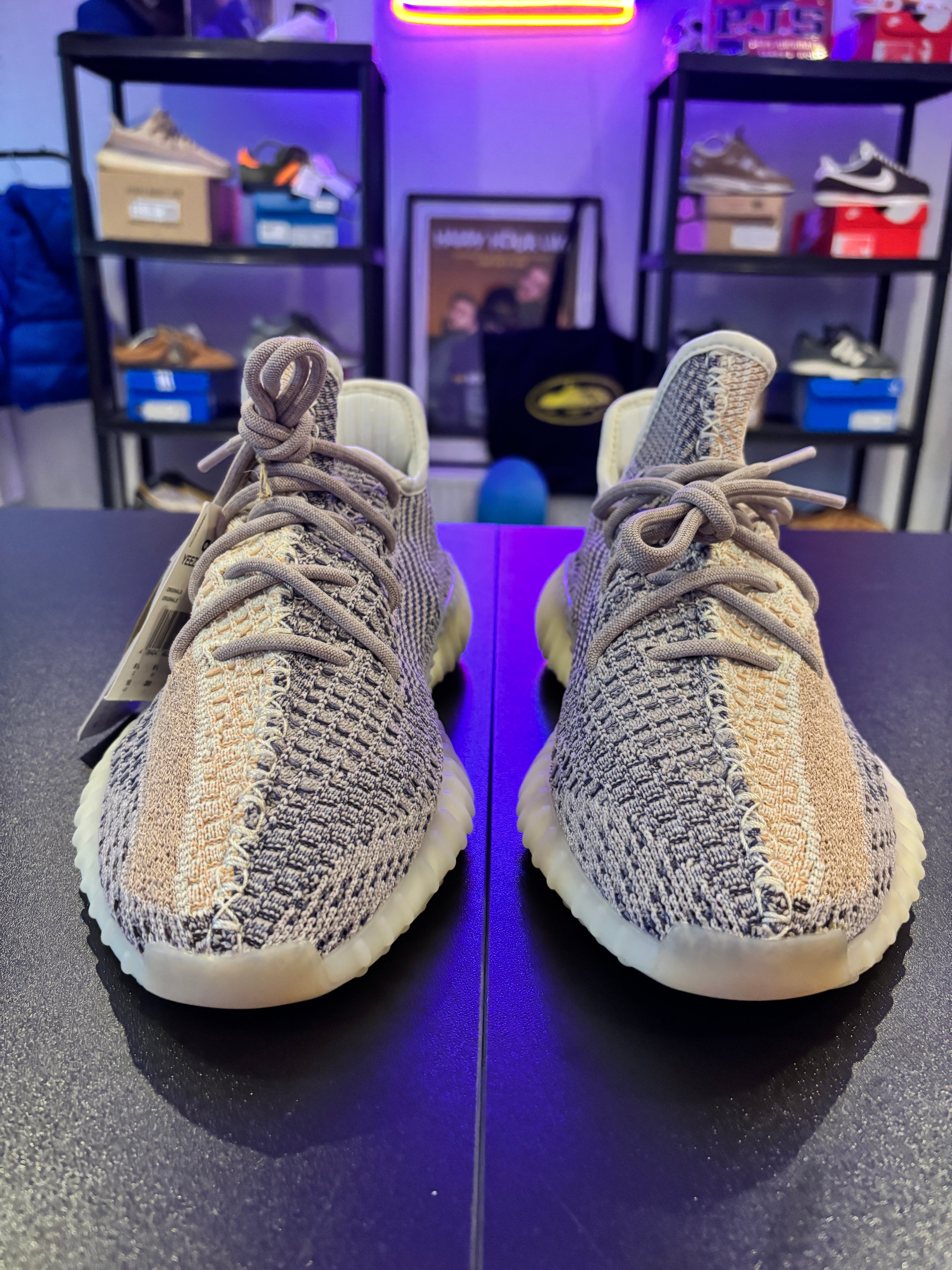 350 V2 ASH PEARL